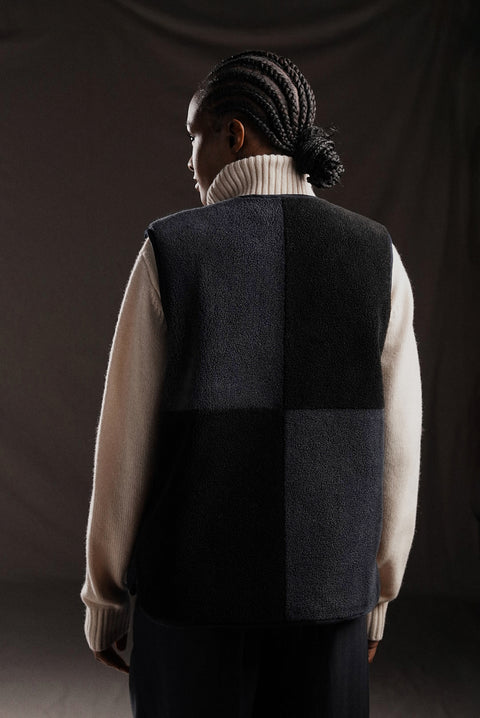 PAP'Atelier reversible cut and sew sleeveless cardigan - Image 3