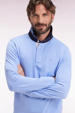 Long-sleeved jersey with striped collar underneath
