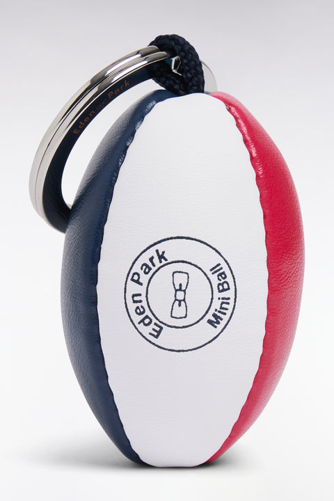 Rugby ball keyring in fuchsia synthetic leather - Image 2