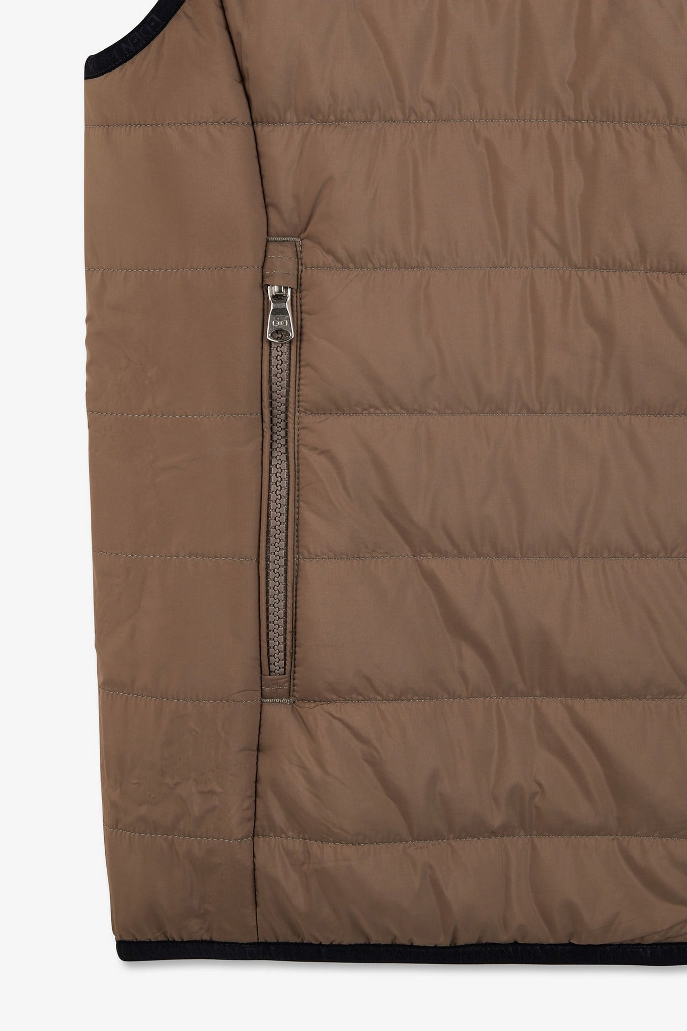 Beige sleeveless puffa jacket
