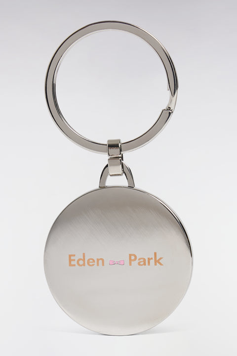 Enameled metal rugby medal keyring - Image 2