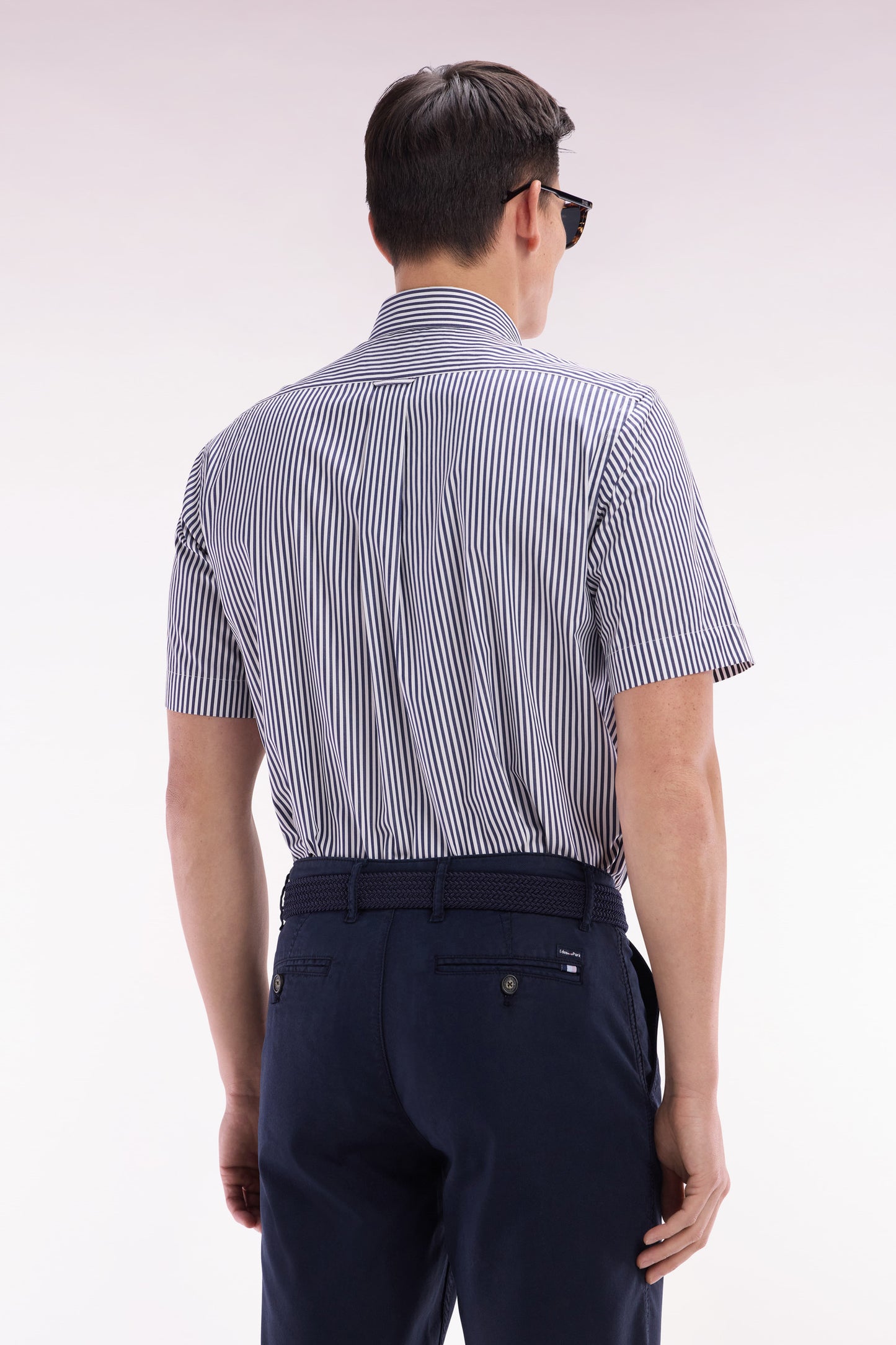Straight short-sleeved shirt in striped dark blue cotton