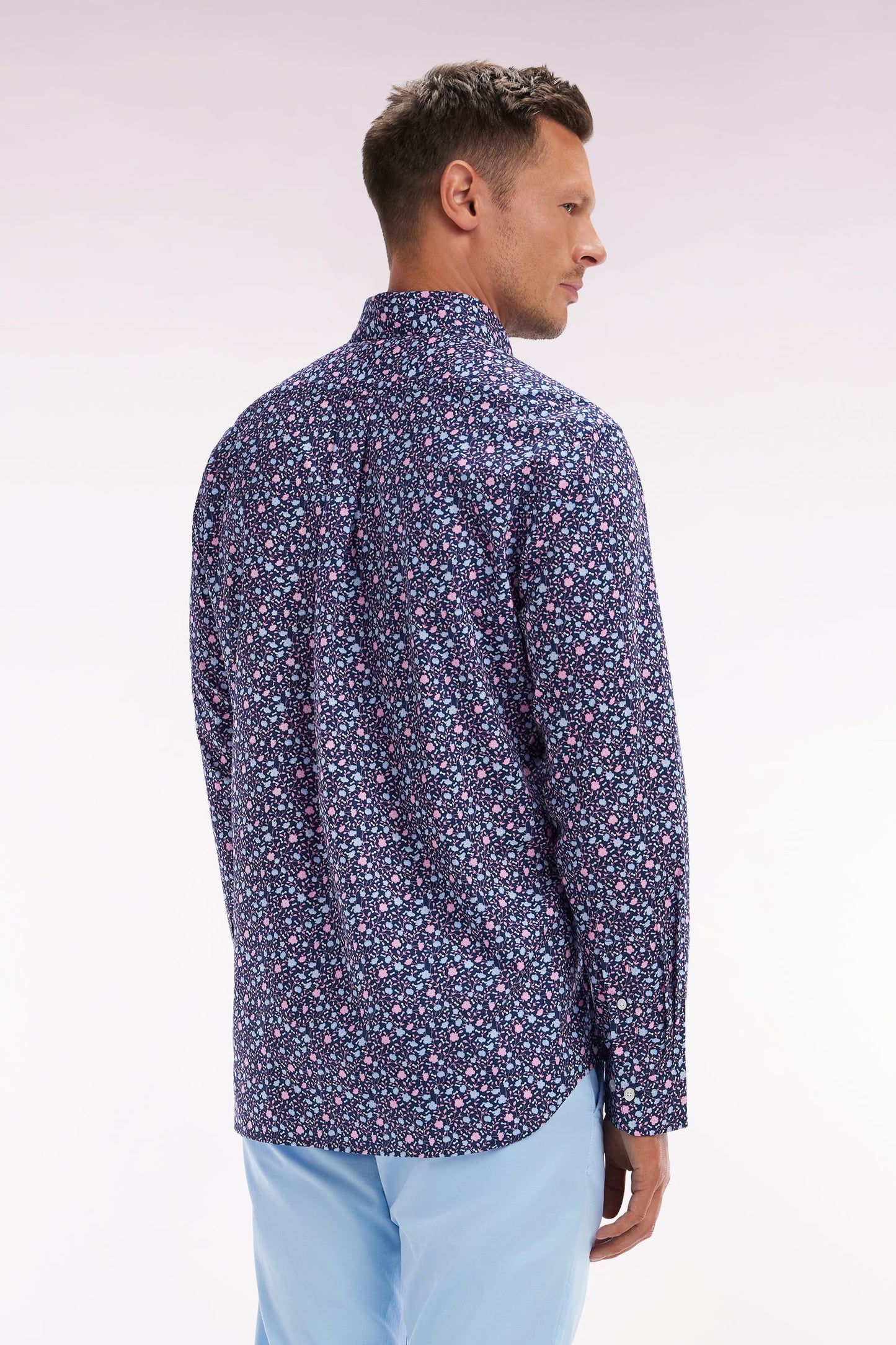 Straight-fit navy cotton shirt with micro-patterned design