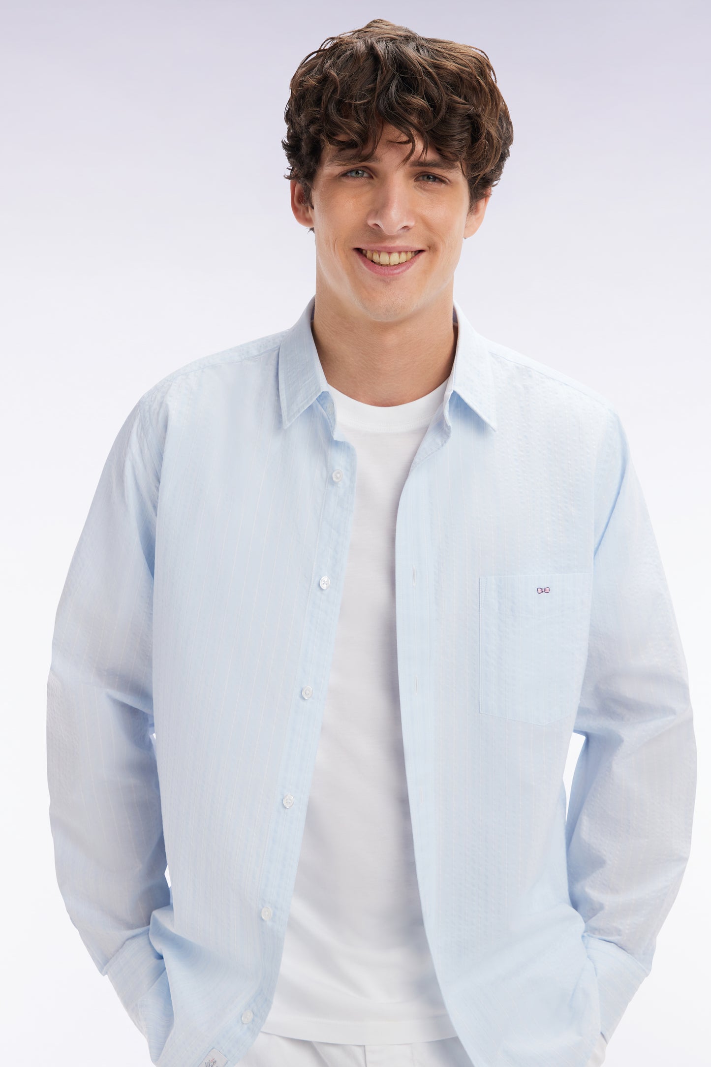 Straight-fit sky blue striped seersucker cotton shirt