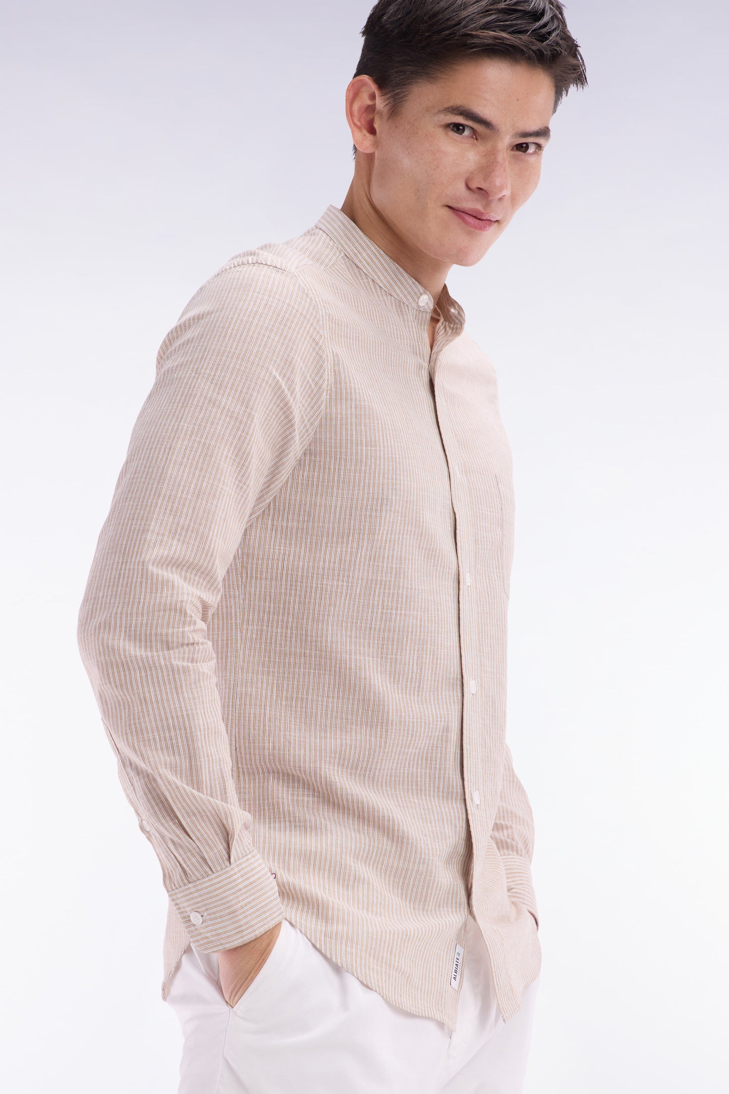 Slim-fit beige striped cotton and linen shirt with Mandarin collar