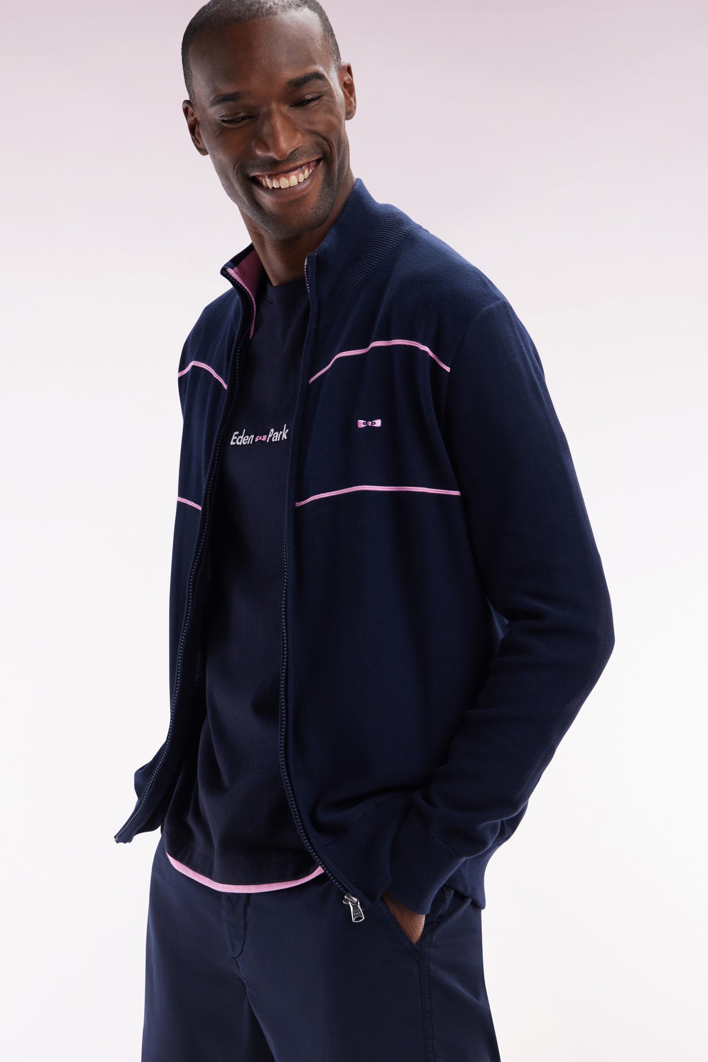 Straight zipped high collar navy cotton cardigan with pink piping effect
