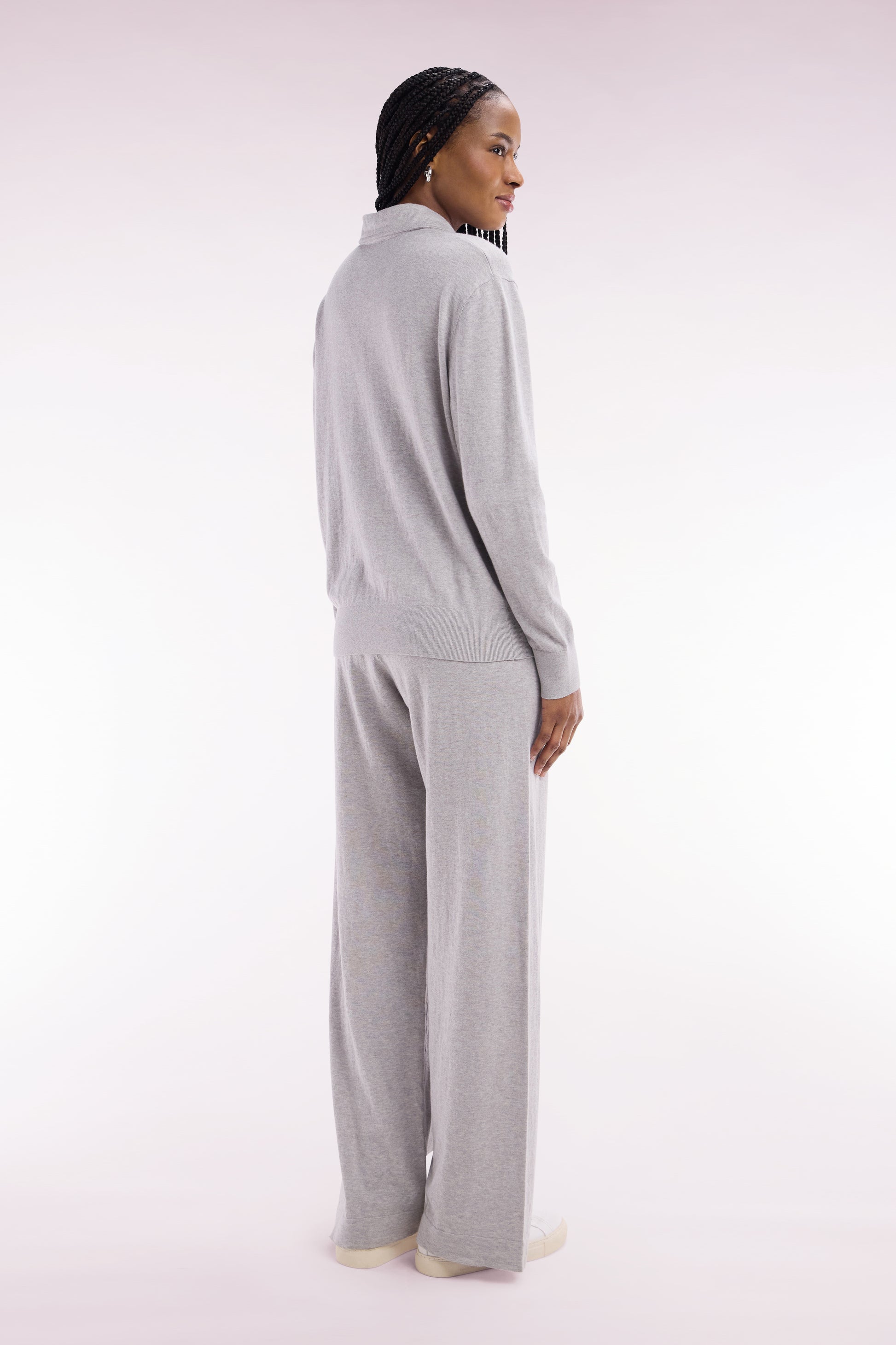 Pantalon à jambe large en coton biologique et cachemire gris coupe décontractée