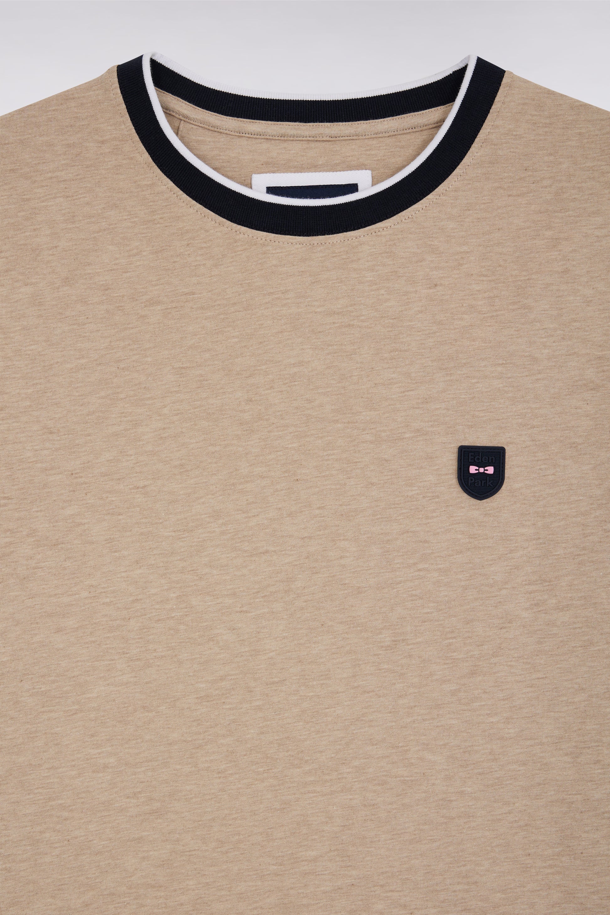 T-shirt en coton stretch beige coupe ajustée