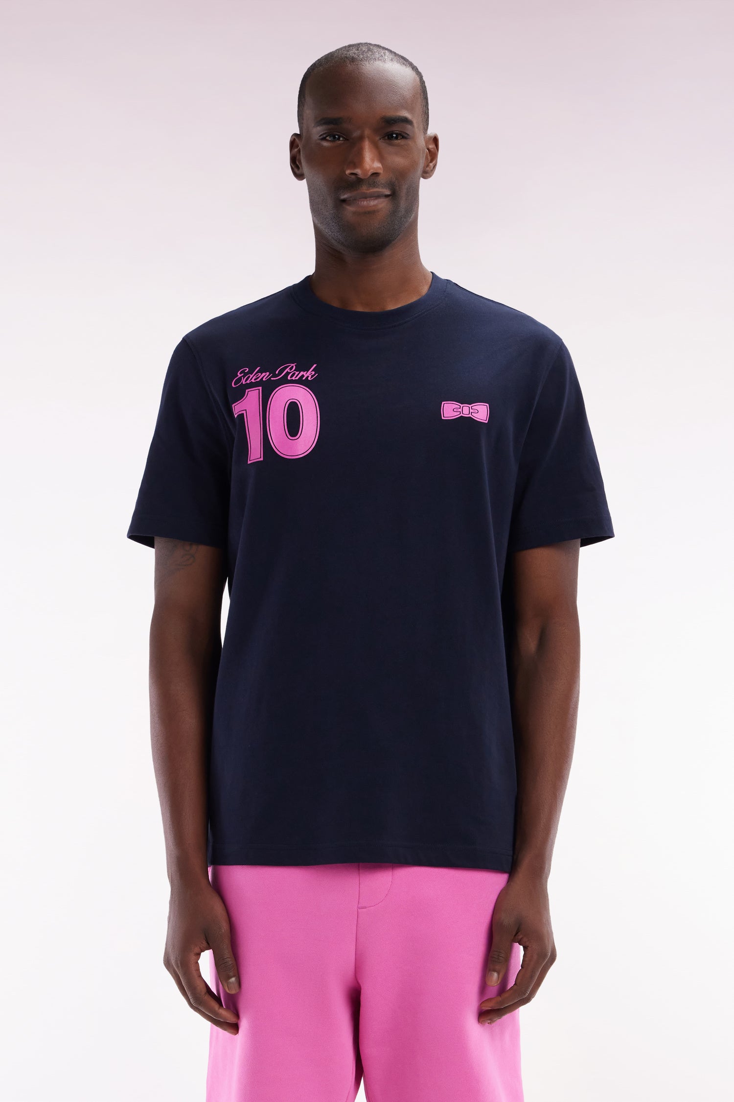 T-shirt 10 en coton marine et rose coupe décontractée