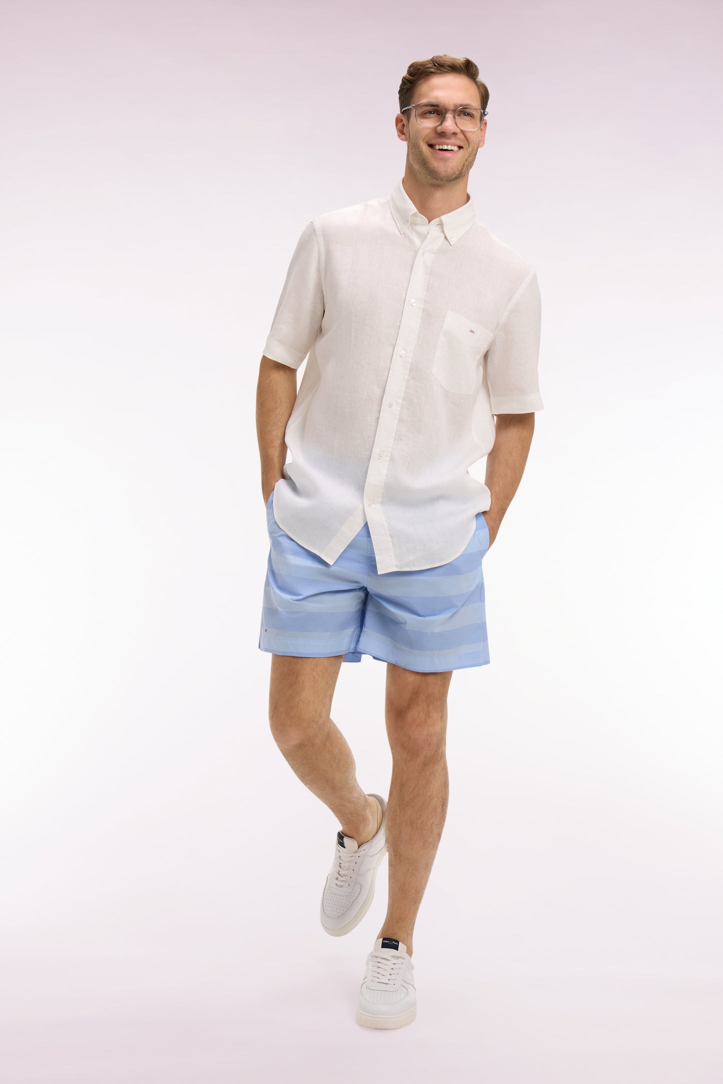 Maillot de bain à rayures bleu ciel