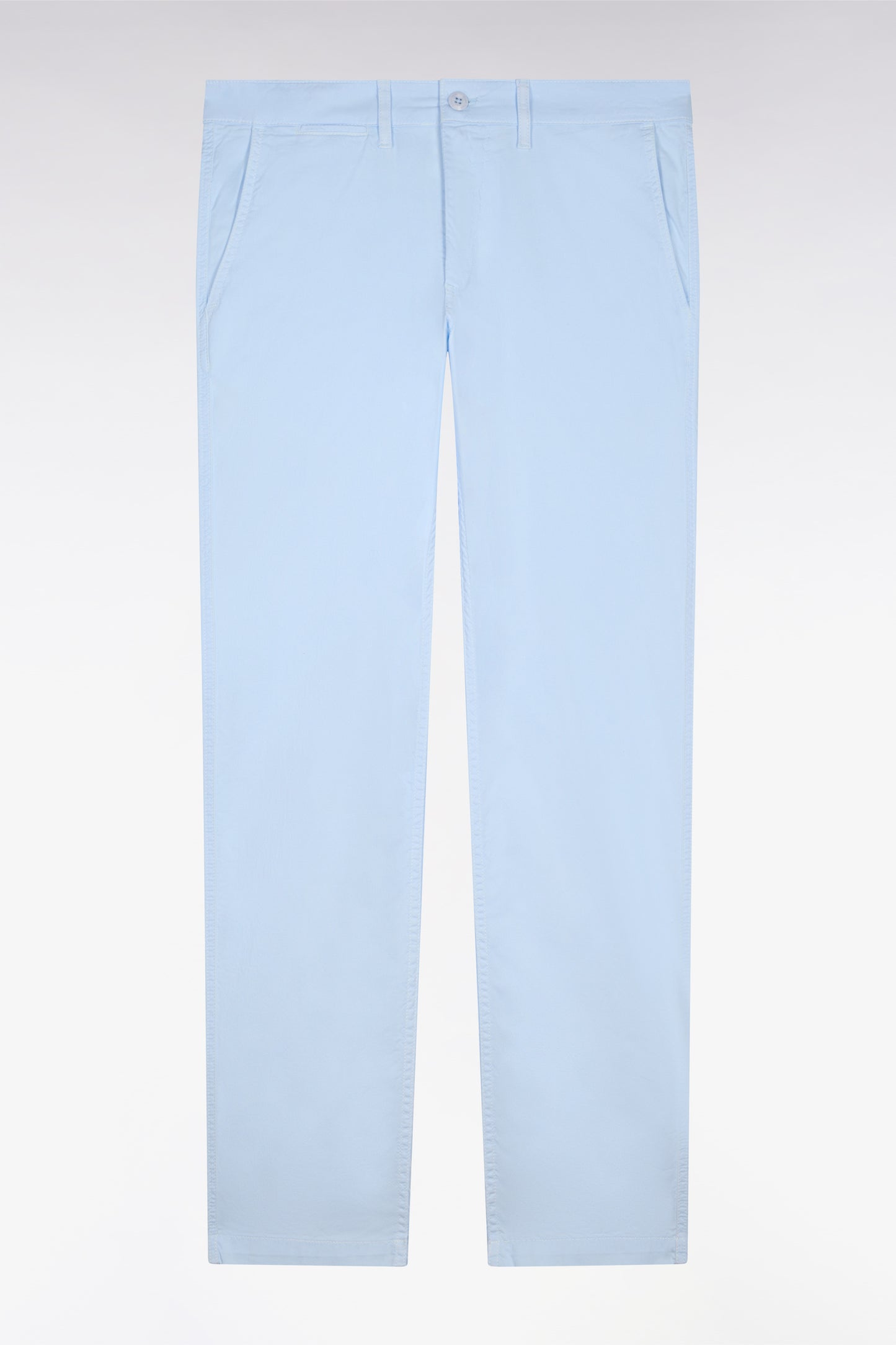 Pantalon chino regular en coton stretch ciel