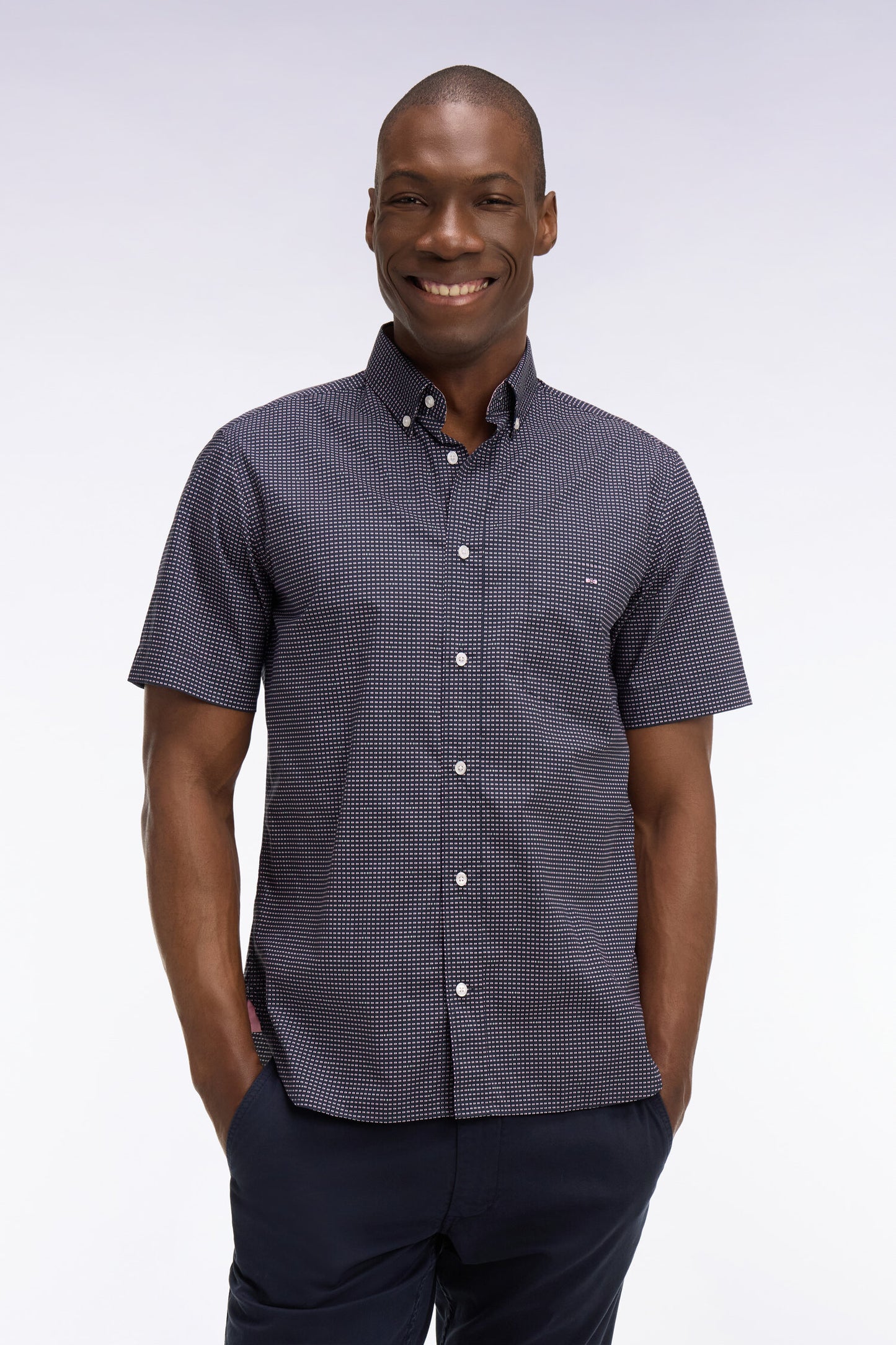 Short-sleeved navy cotton shirt with pink micro-patterns