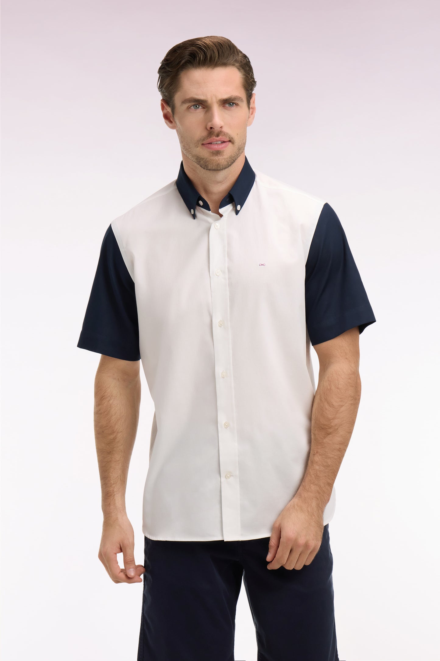 White cotton short-sleeved shirt with back embroidery