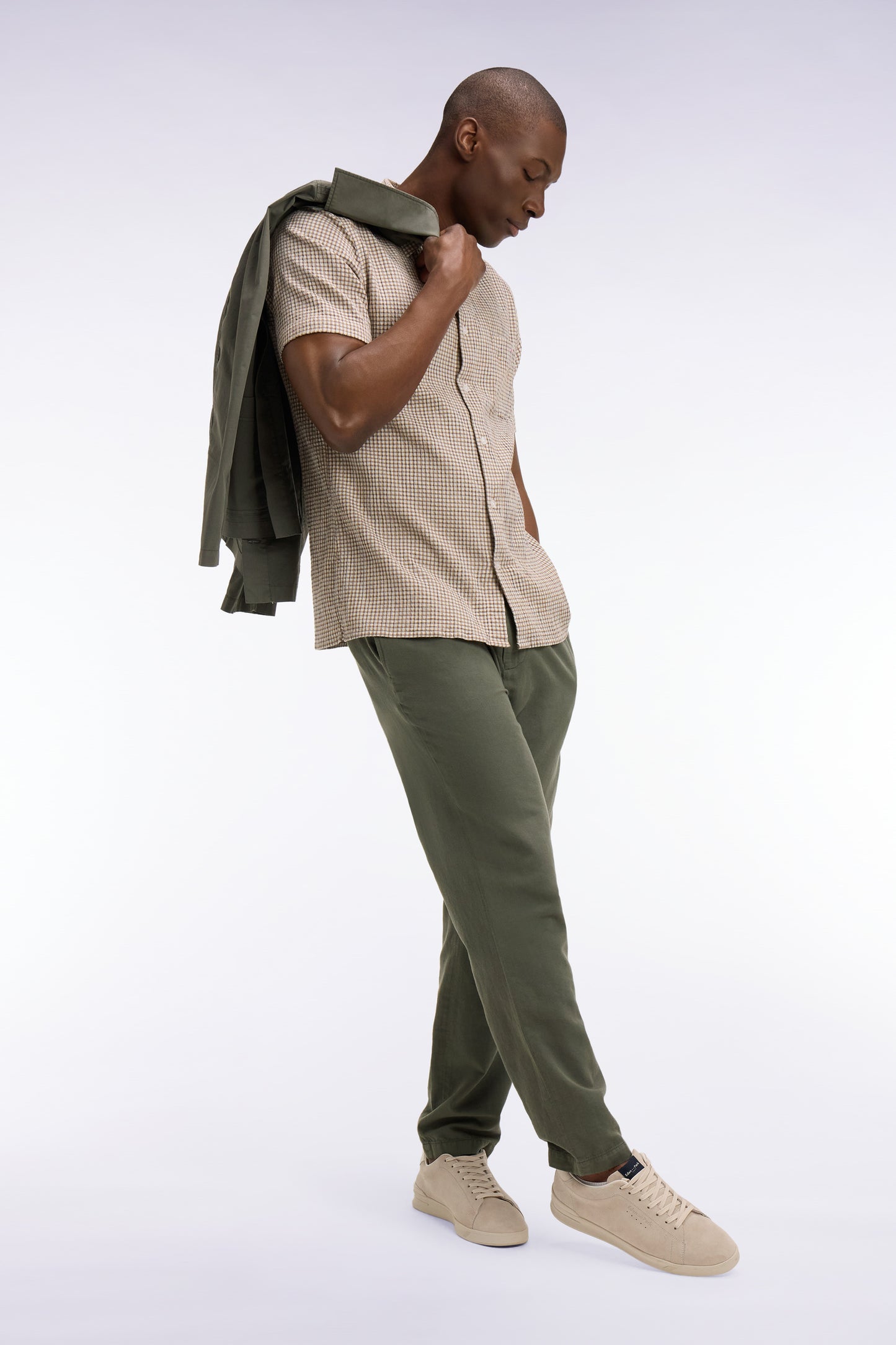 Chemise à manches courtes en coton seersucker à carreaux beige coupe slim