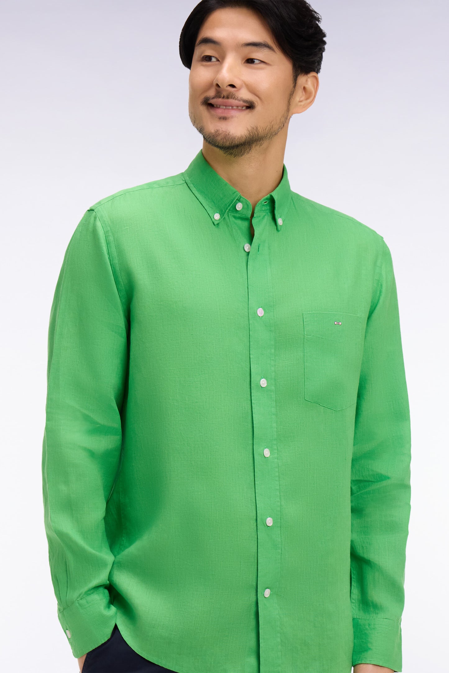 Straight green linen shirt