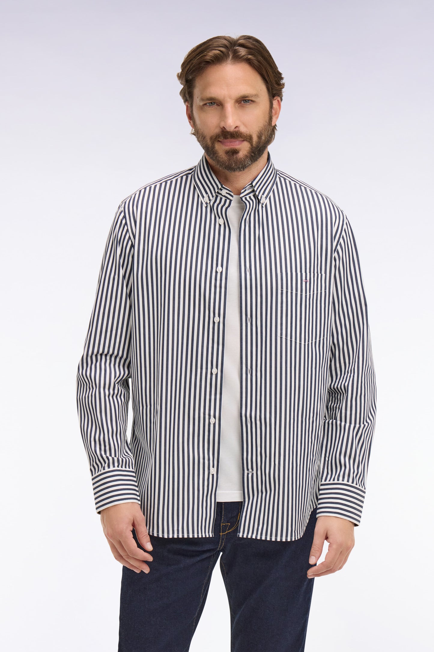 Chemise en coton marine à rayures bâtons