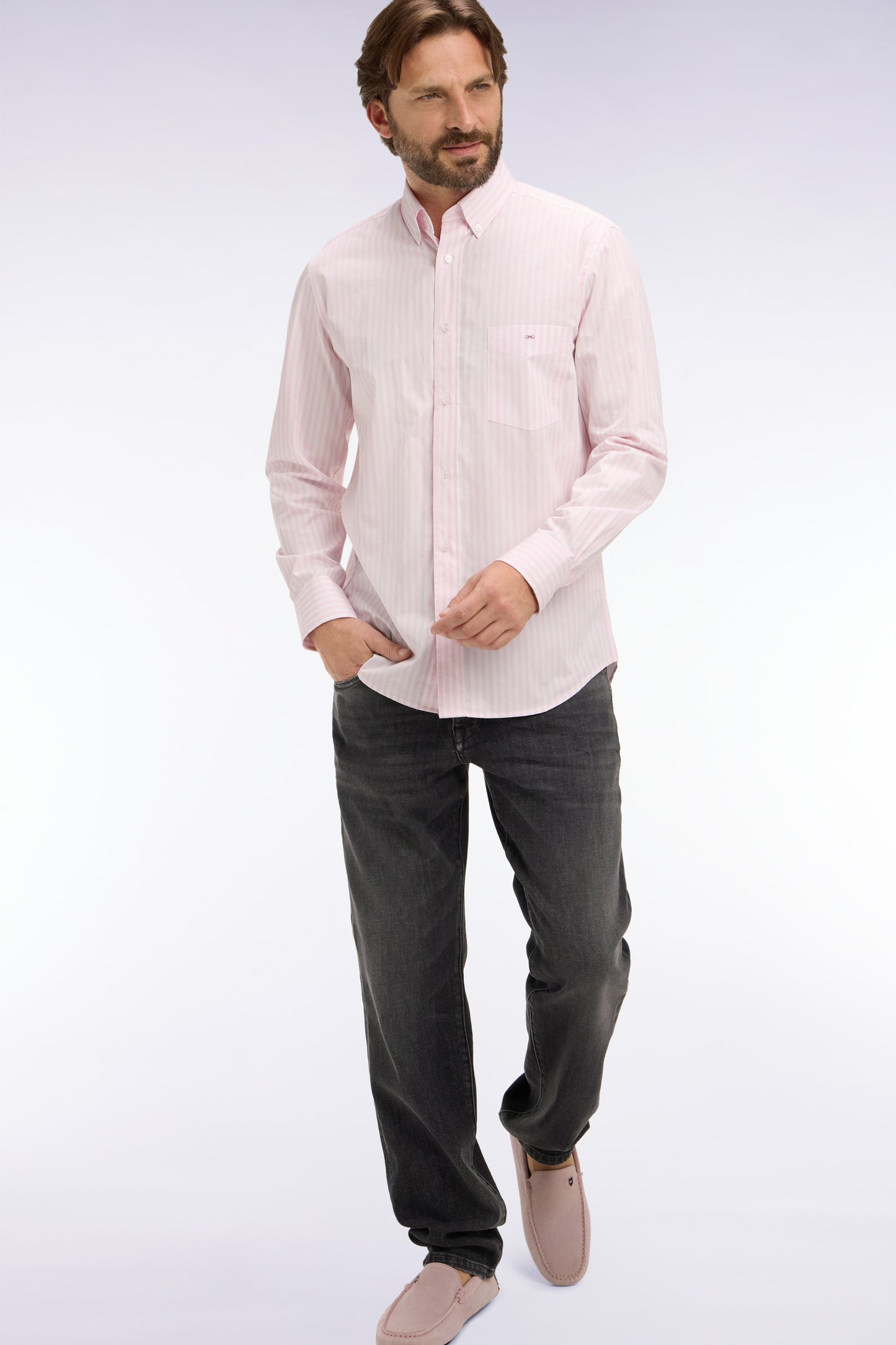 Chemise en coton rose à rayures bâtons