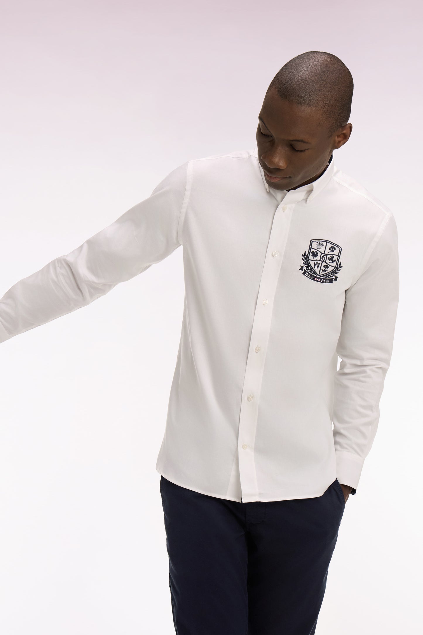 White pinpoint cotton shirt with 6 Nations coat of arms embroidery