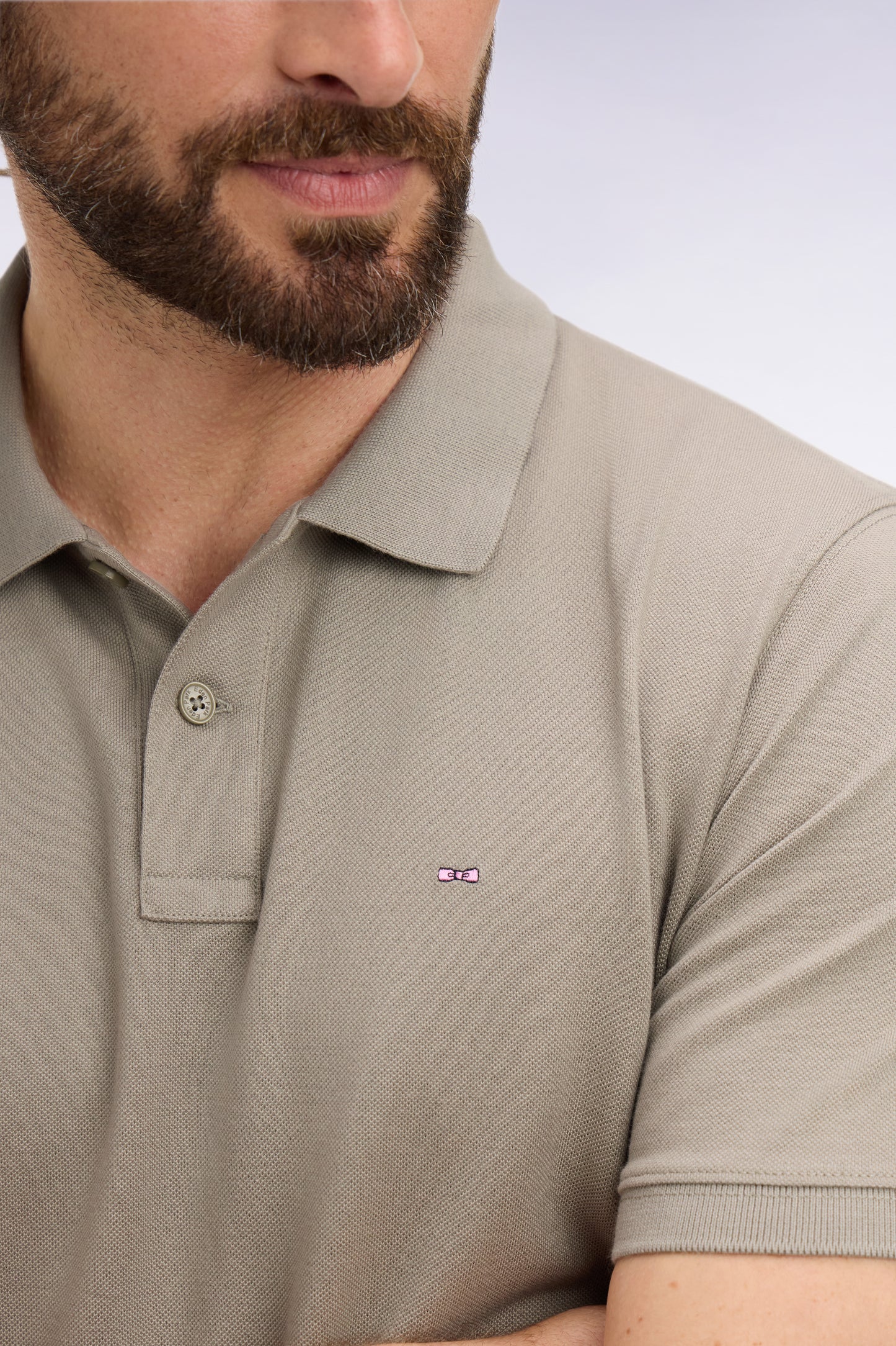 Short-sleeved regular-fit khaki cotton polo shirt