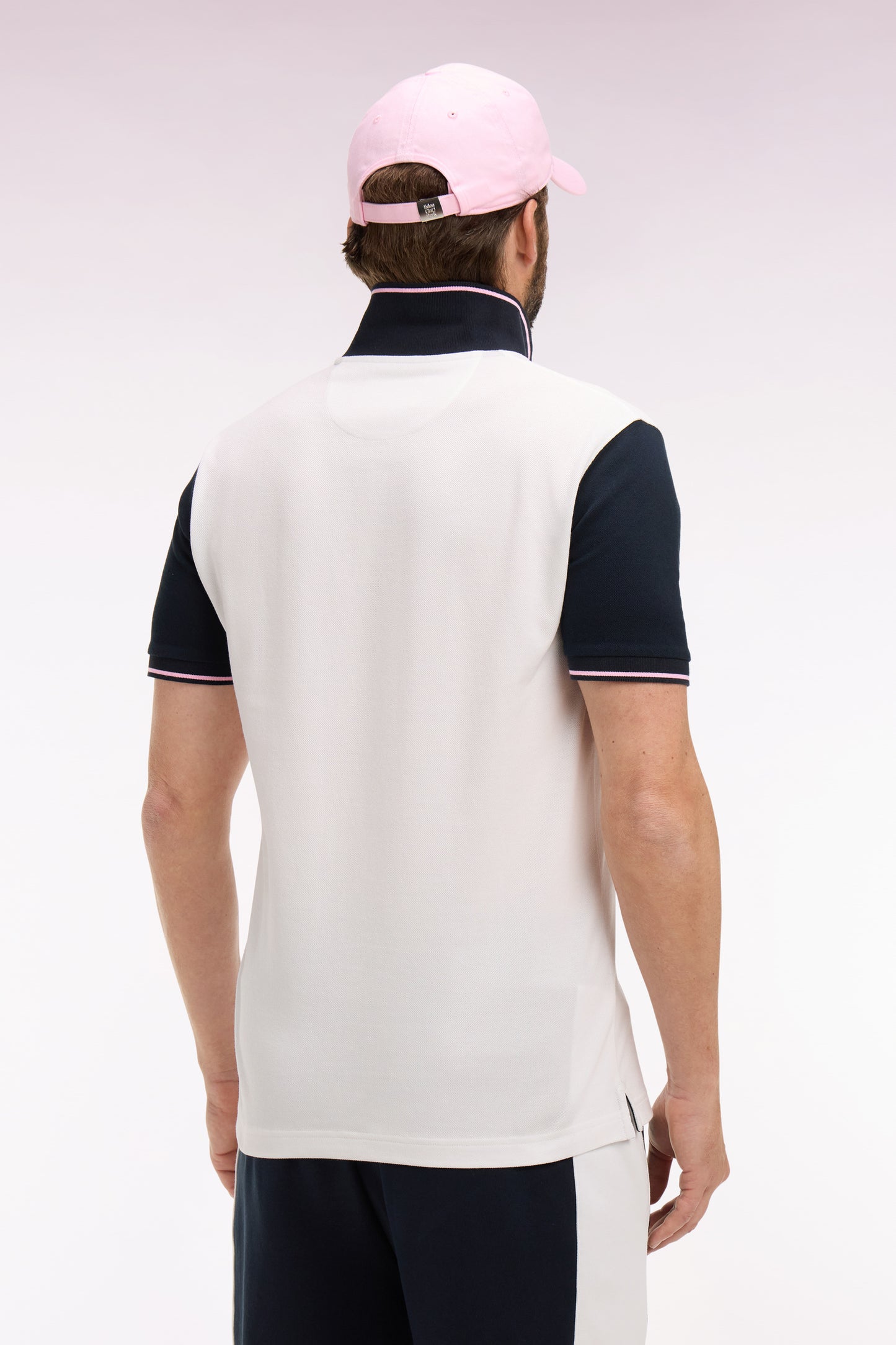 Polo à manches courtes en coton blanc à broderie patchée coupe regular