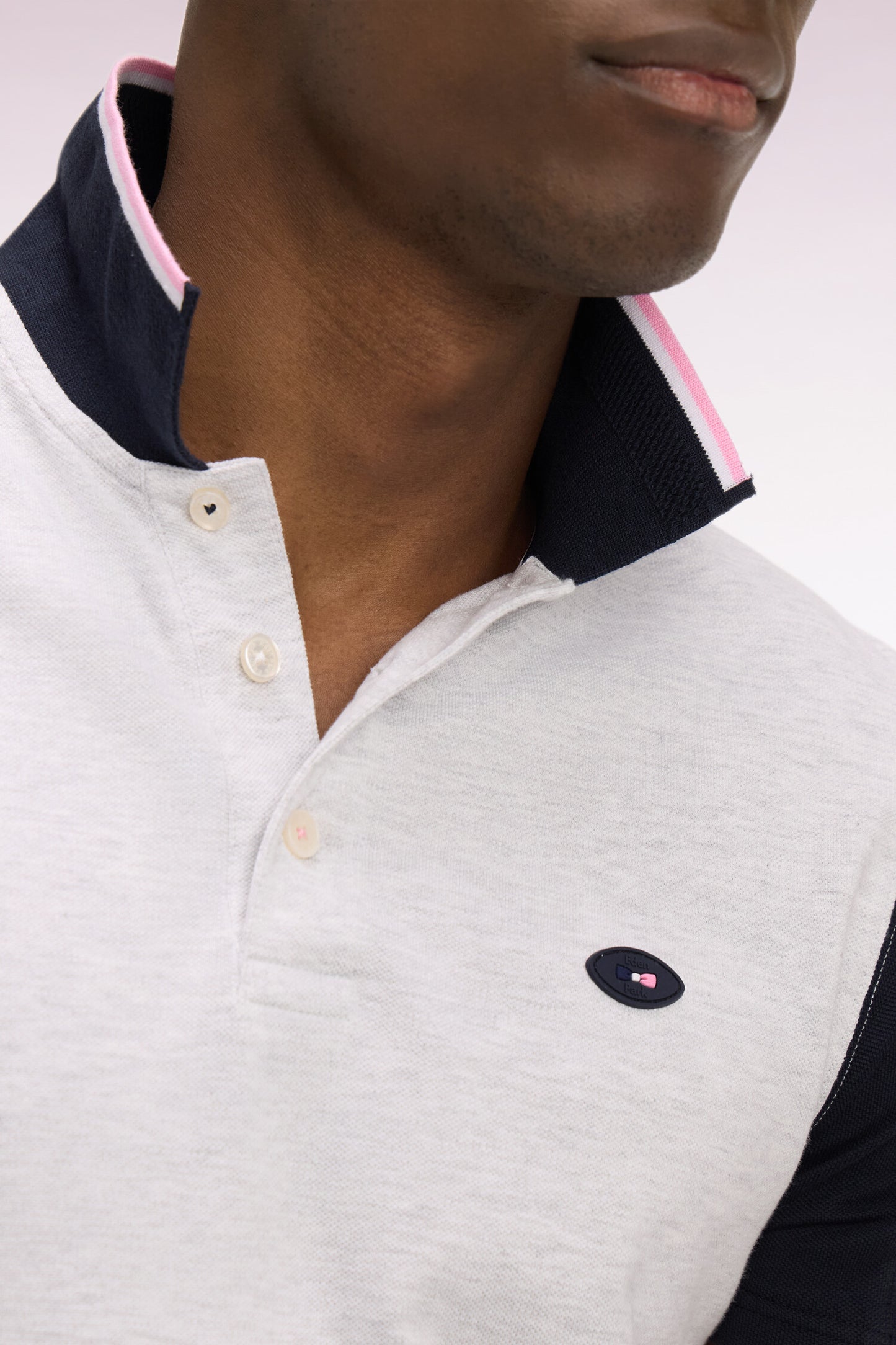 XV de France short-sleeved polo shirt in light gray cotton pique with cut-out sleeves