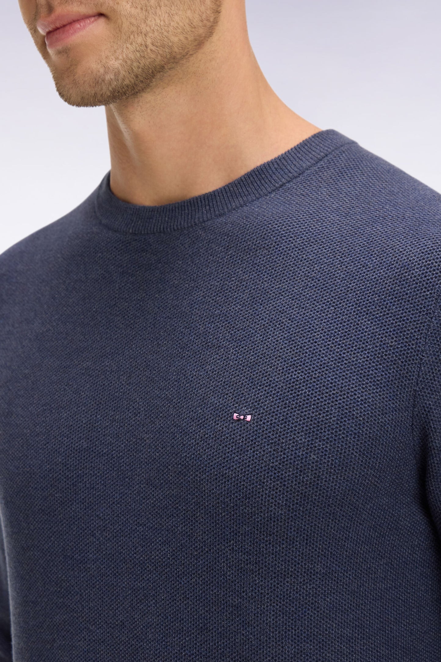 Pull col rond en coton bleu foncé