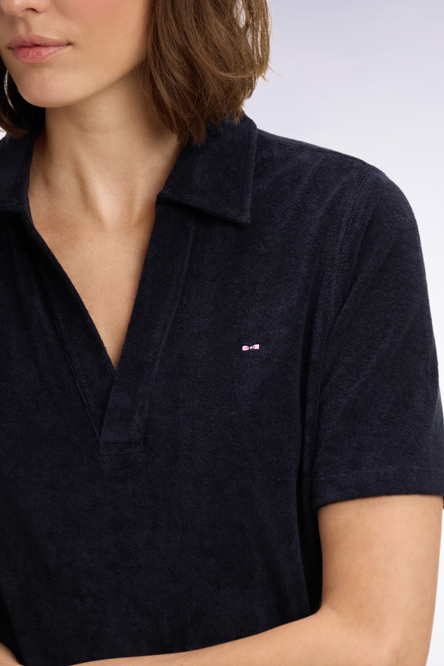 Robe courte en éponge marine coupe droite