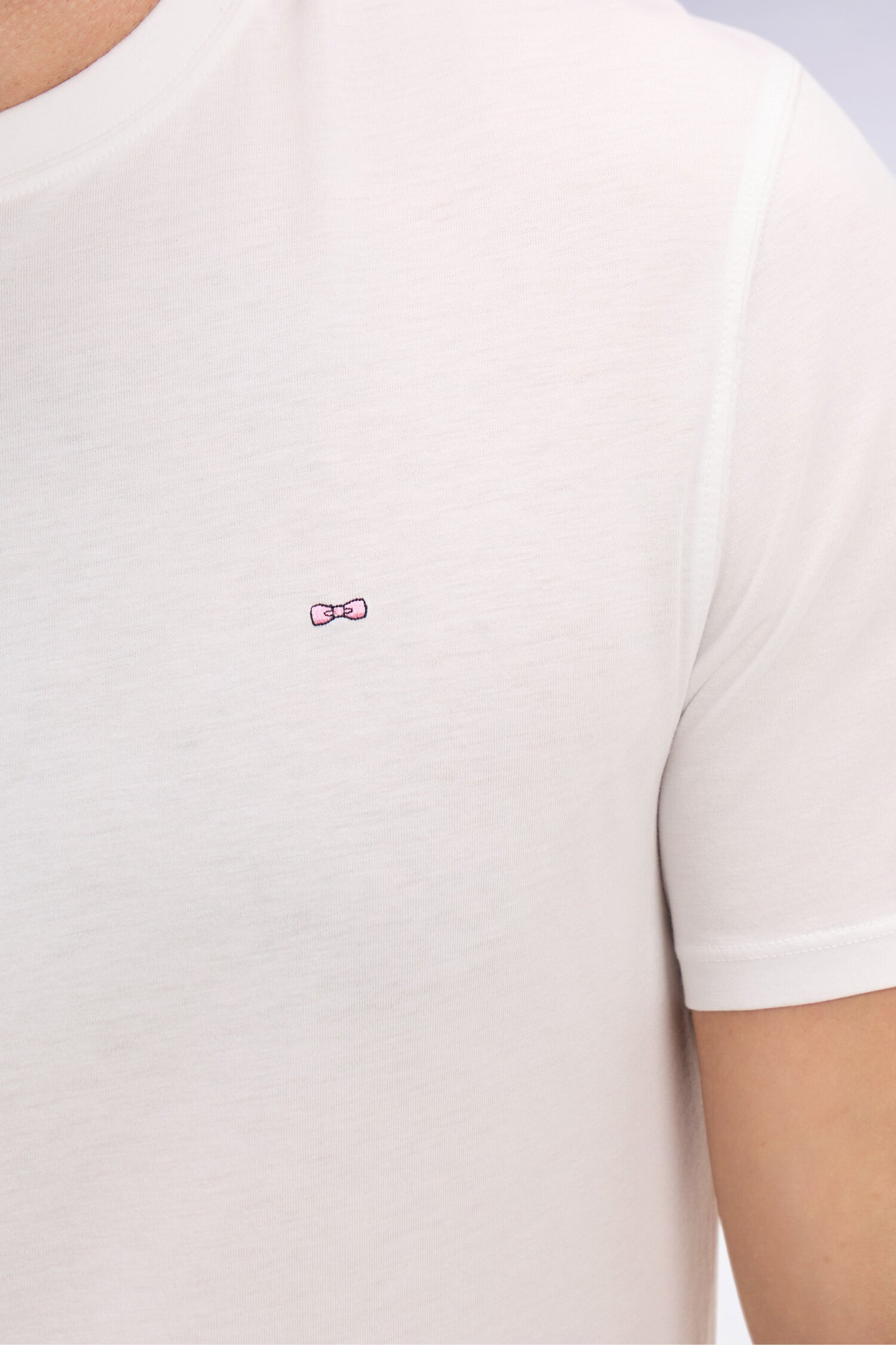Short-sleeved white lyocell and cotton T-shirt, regular fit