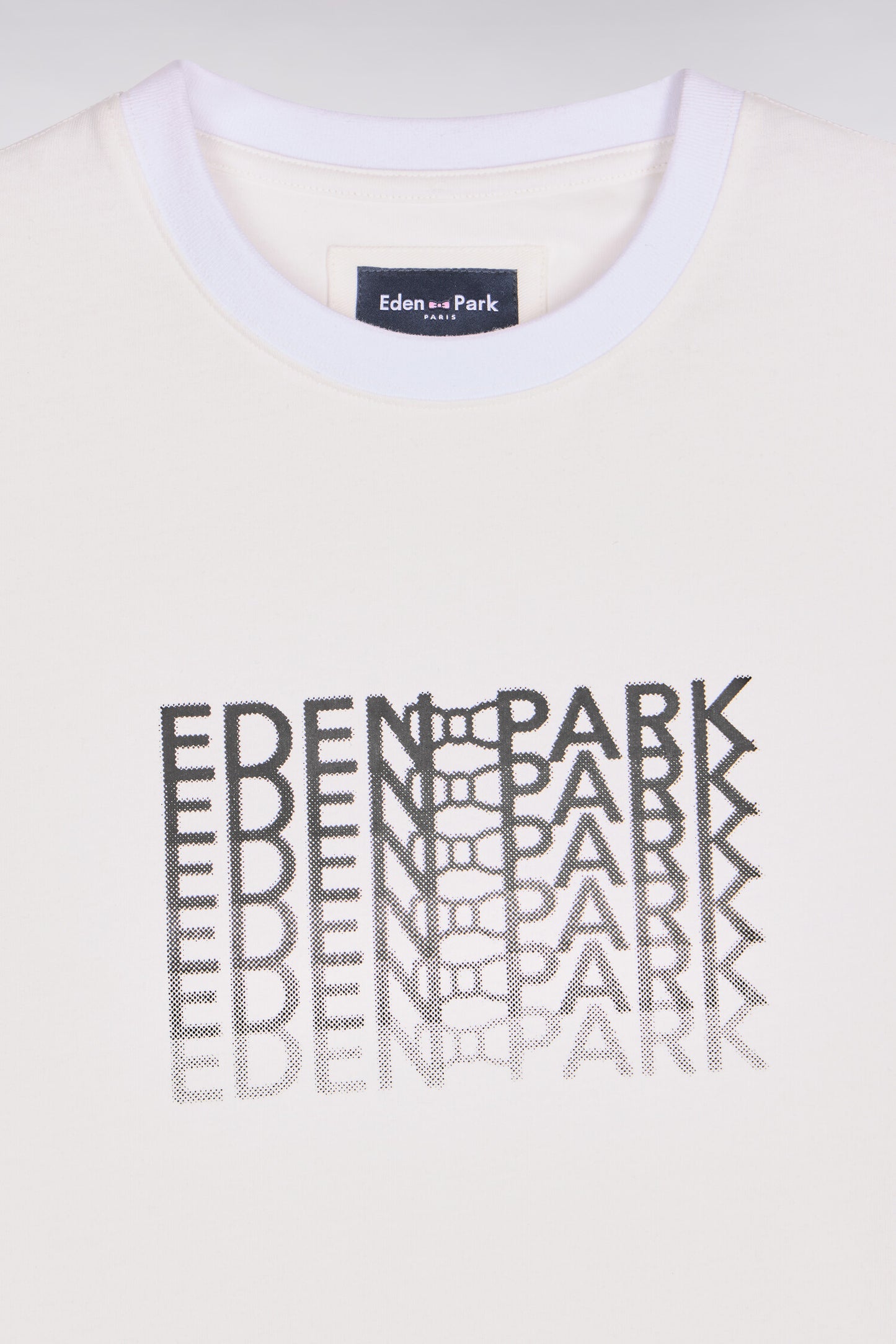 Regular fit black screen-printed short-sleeved T-shirt