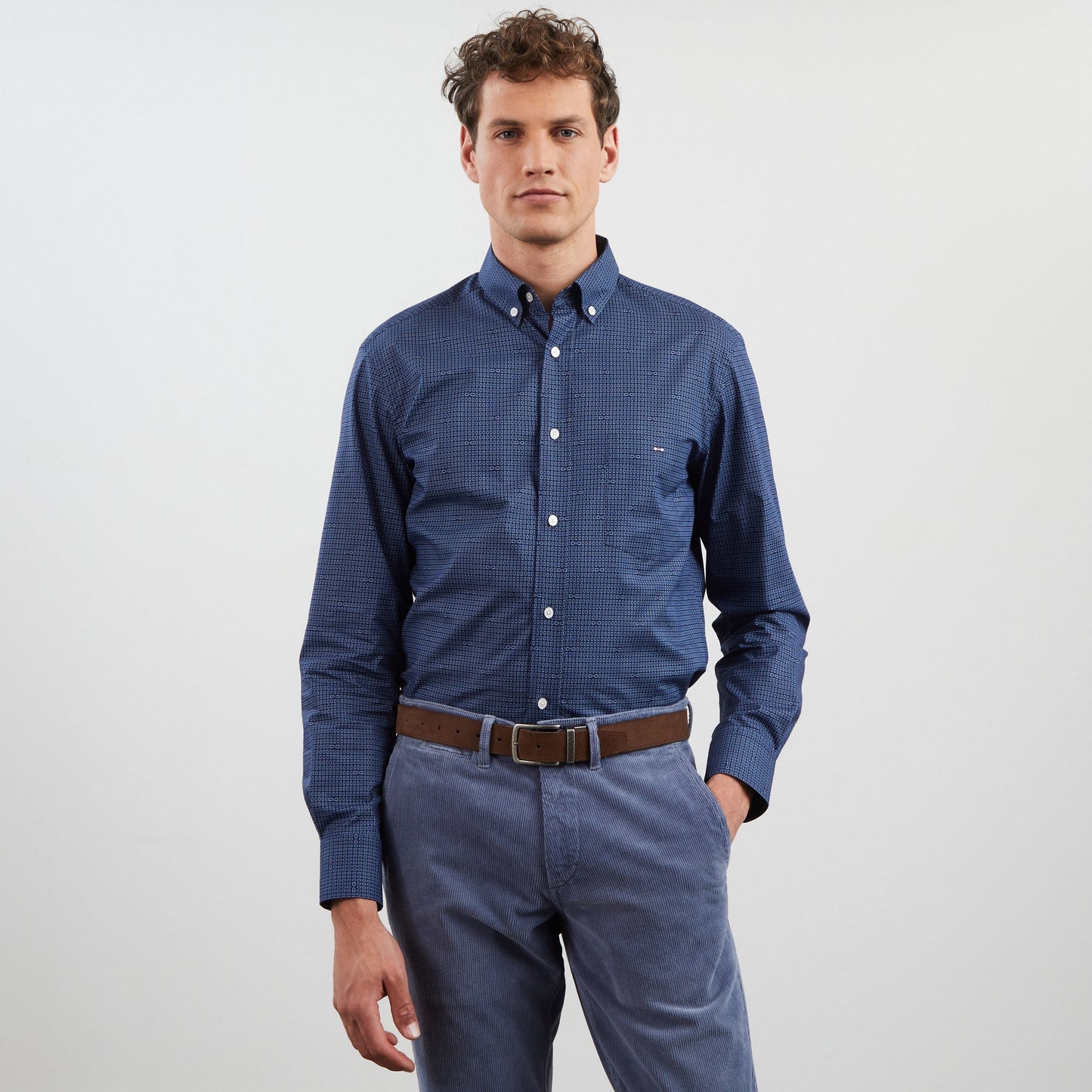 Dark blue shirt in cotton poplin with exclusive print