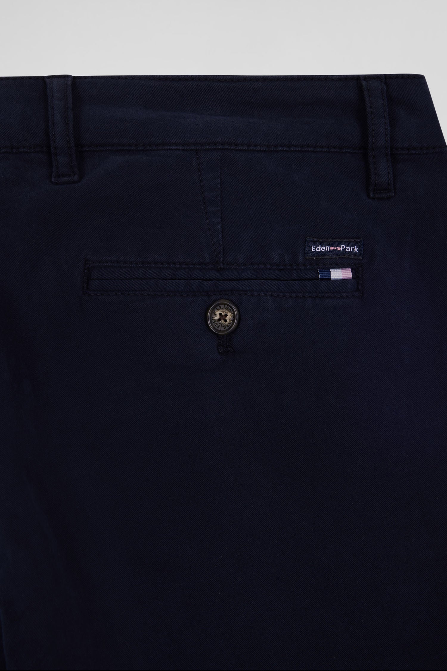 Regular navy blue chino trousers in stretch cotton gabardine