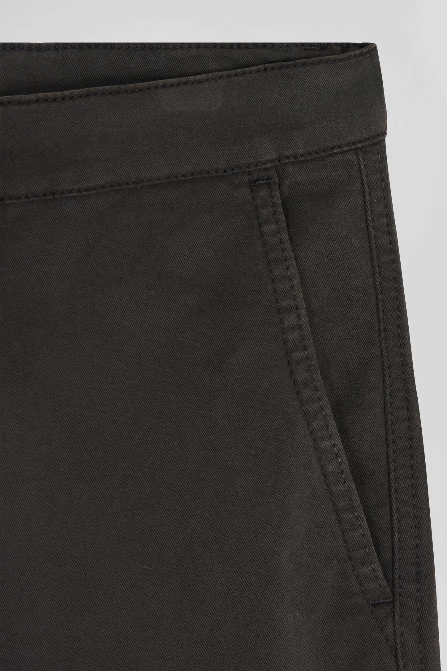 Brown chino pants in stretch cotton gabardine, regular fit