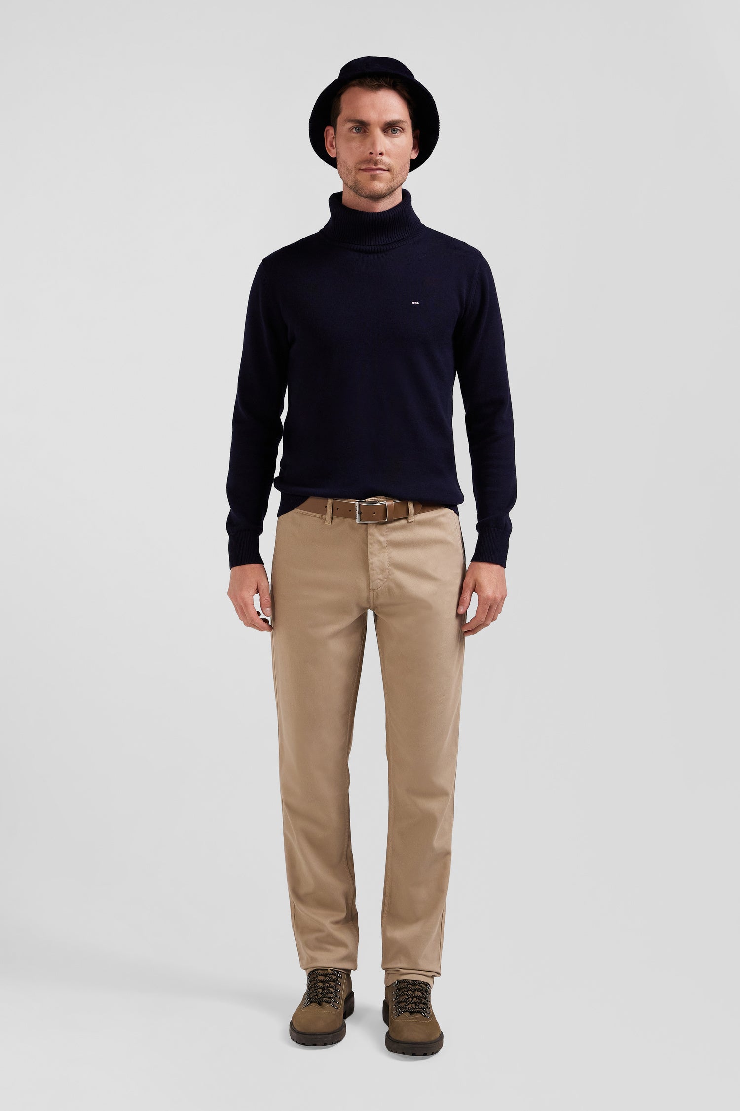 Regular hemp-coloured stretch cotton piqué and modal chino trousers