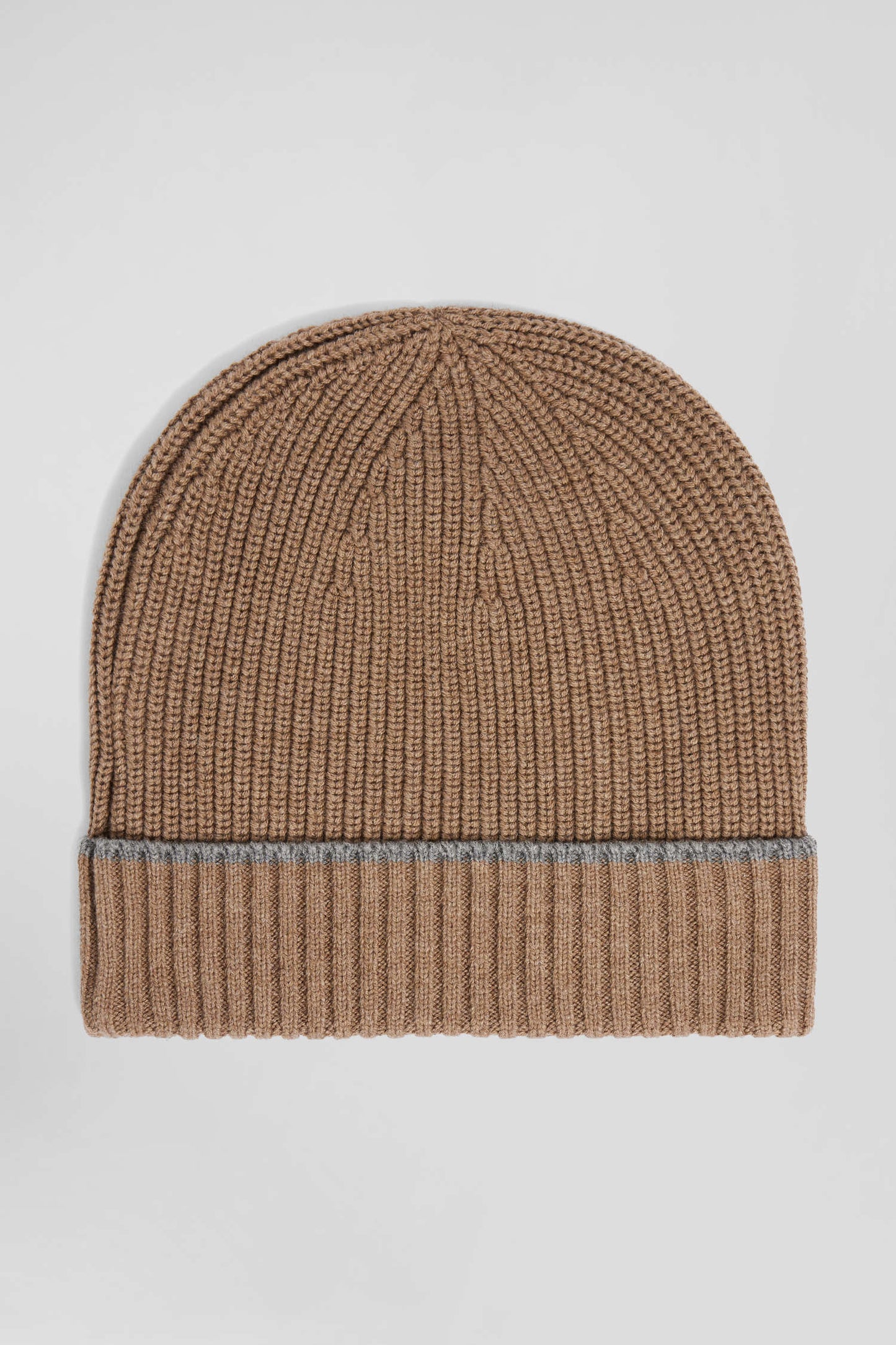 Brown ribbed knitted beanie