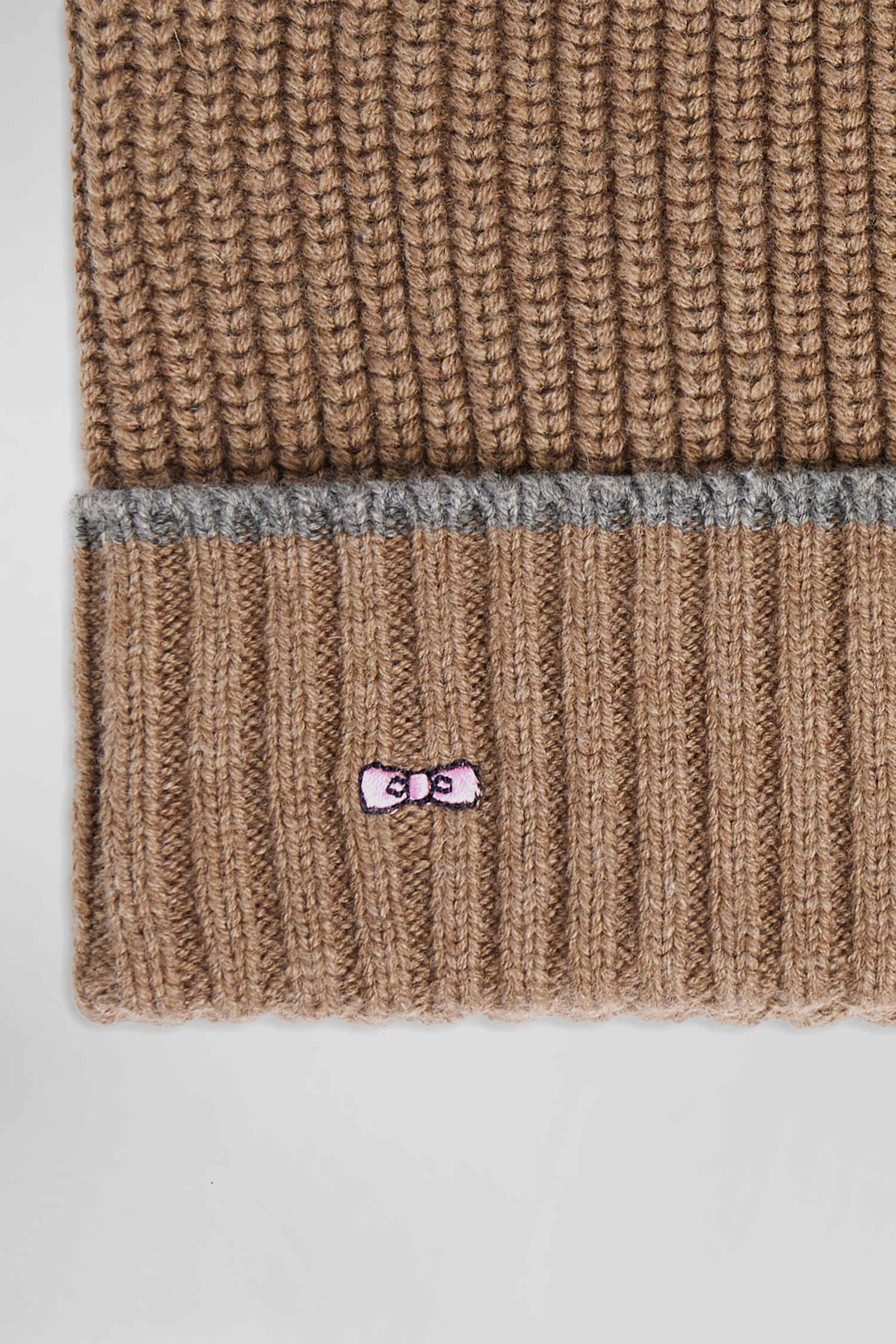 Brown ribbed knitted beanie