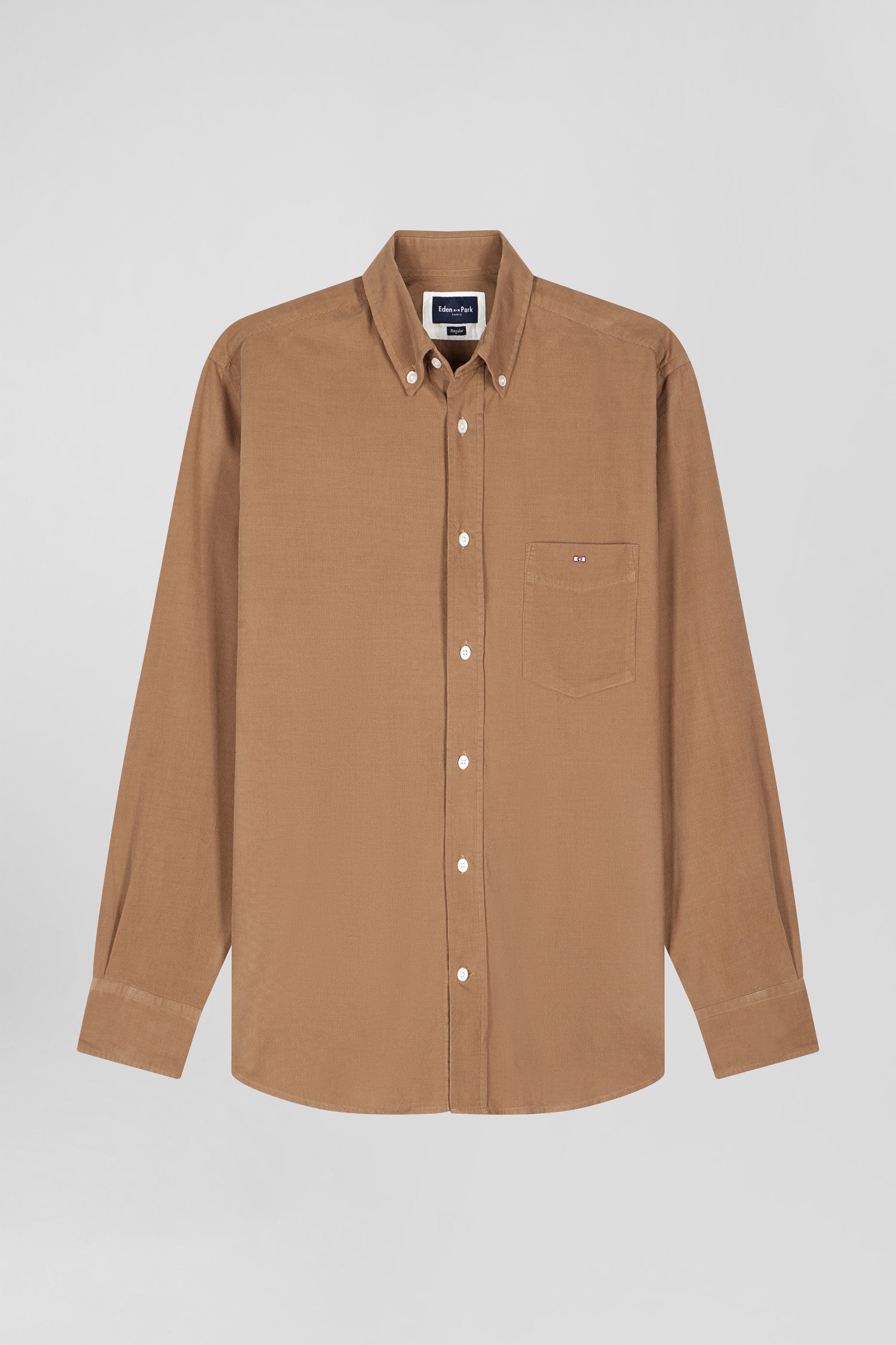 Regular plain camel cotton shirt with button-down collar and chest pocket