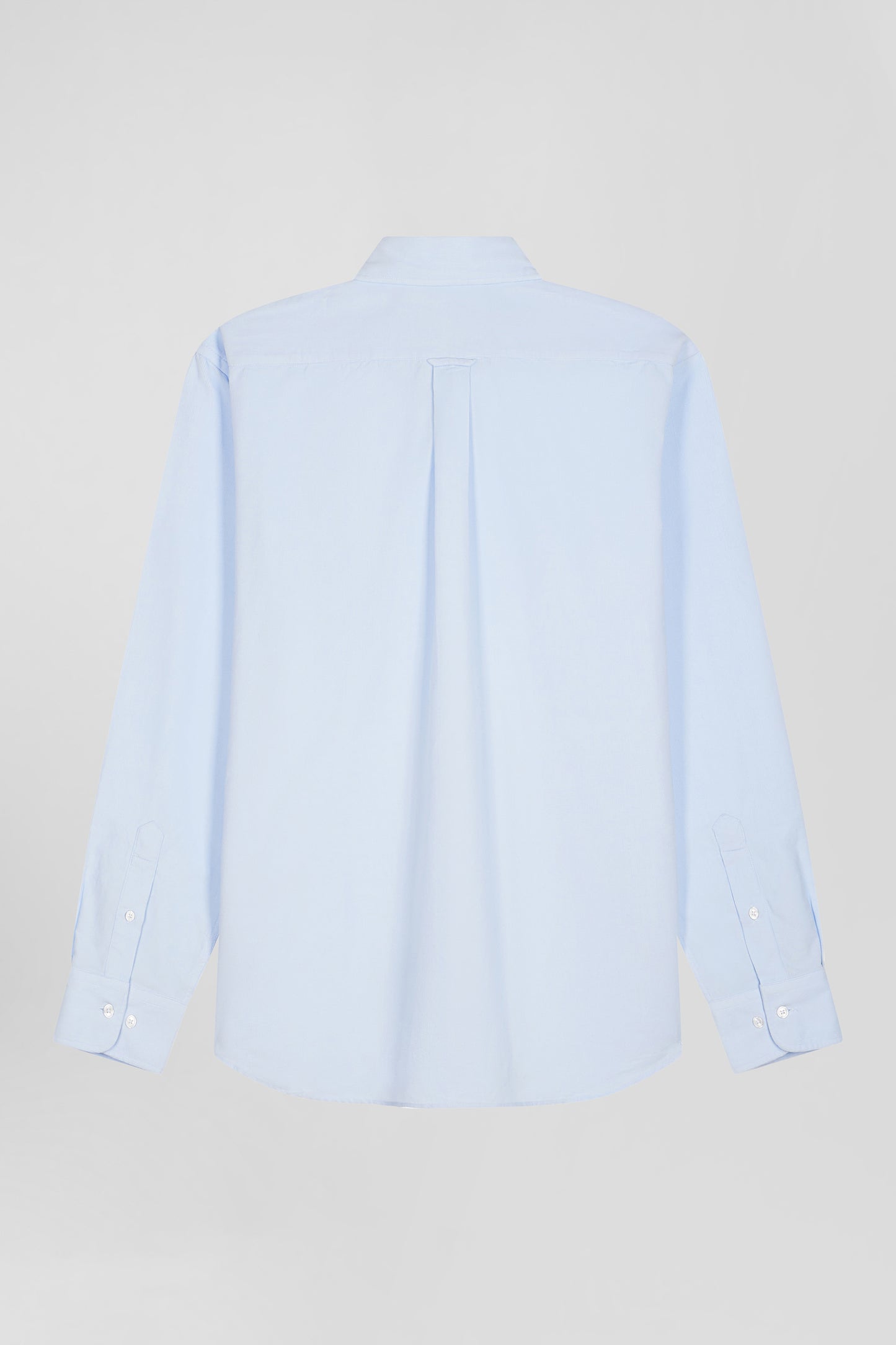 Regular plain sky blue cotton shirt with button-down collar and chest pocket