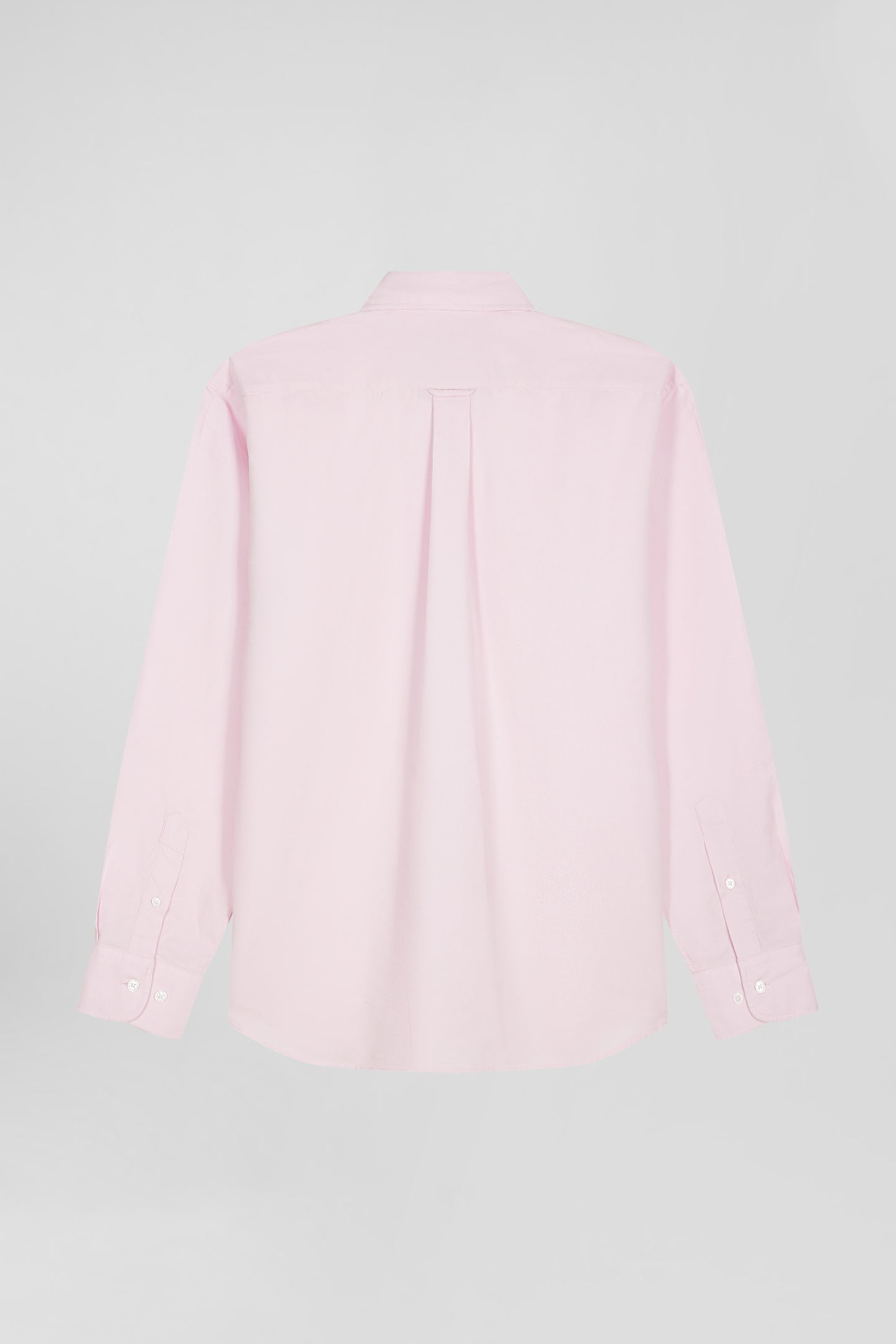 Regular plain pink cotton shirt with button-down collar and chest pocket