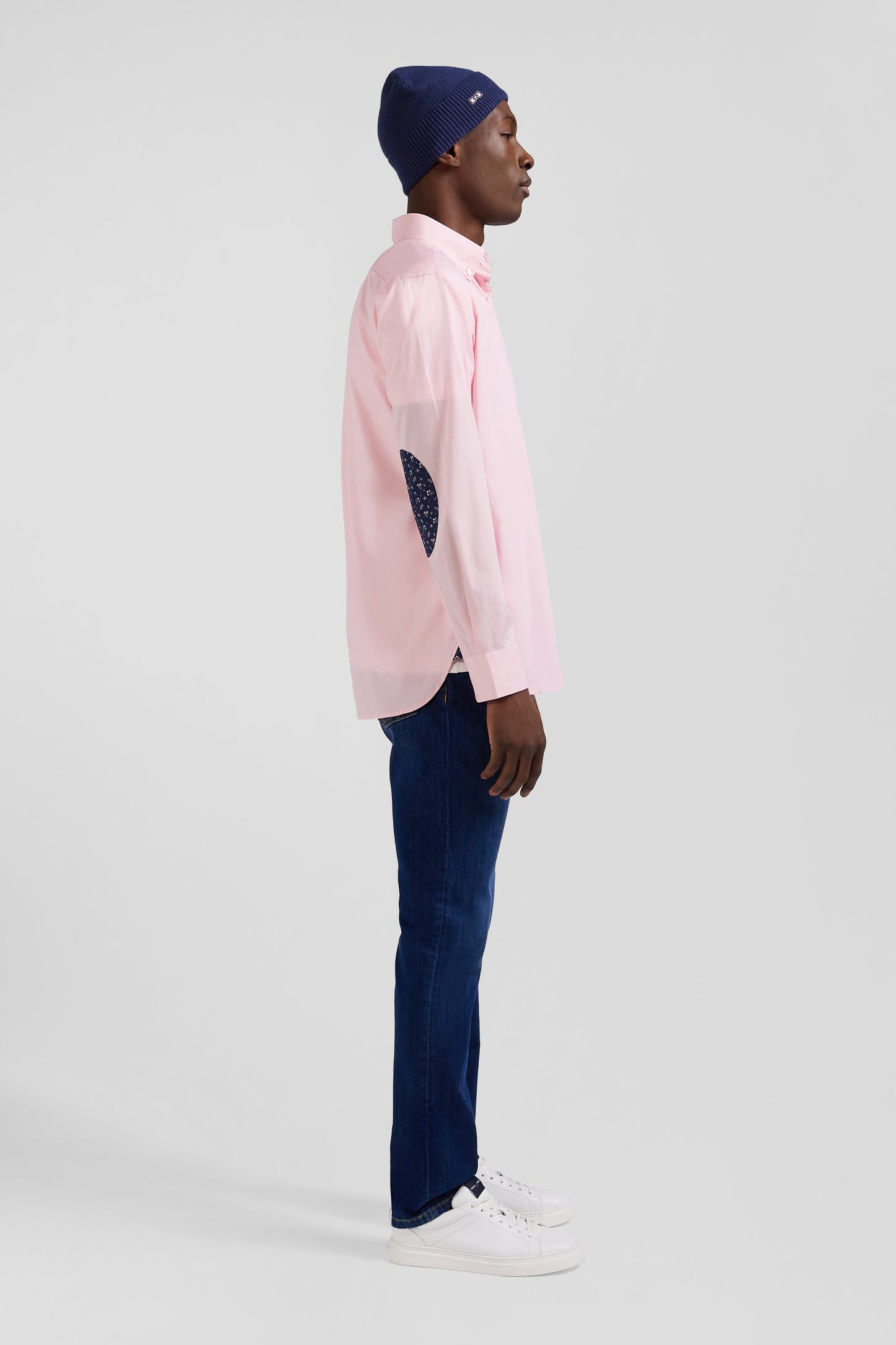 Regular pink cotton poplin shirt with button-down collar and printed elbow patches