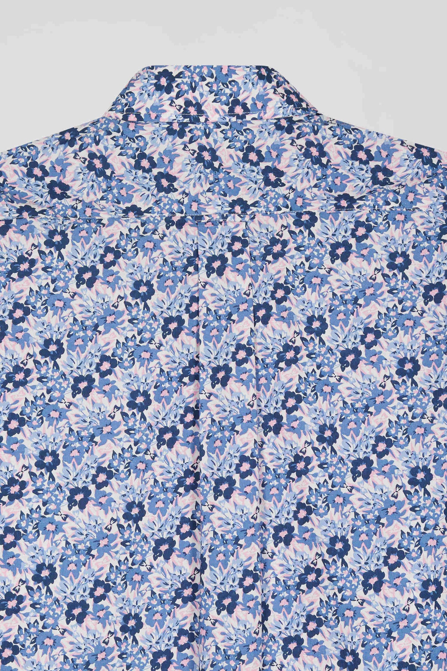 Regular blue cotton poplin shirt with floral print