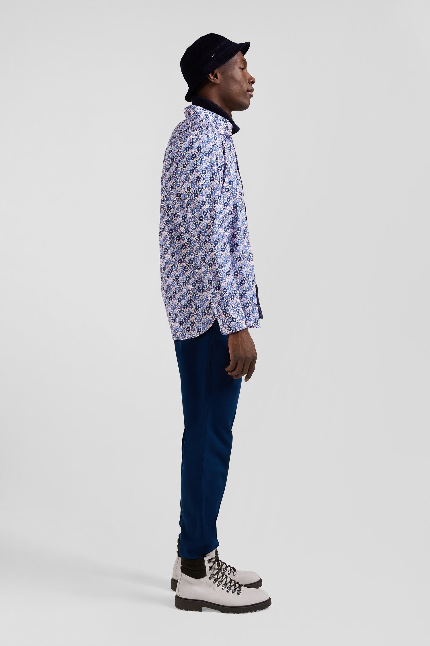 Regular blue cotton poplin shirt with floral print