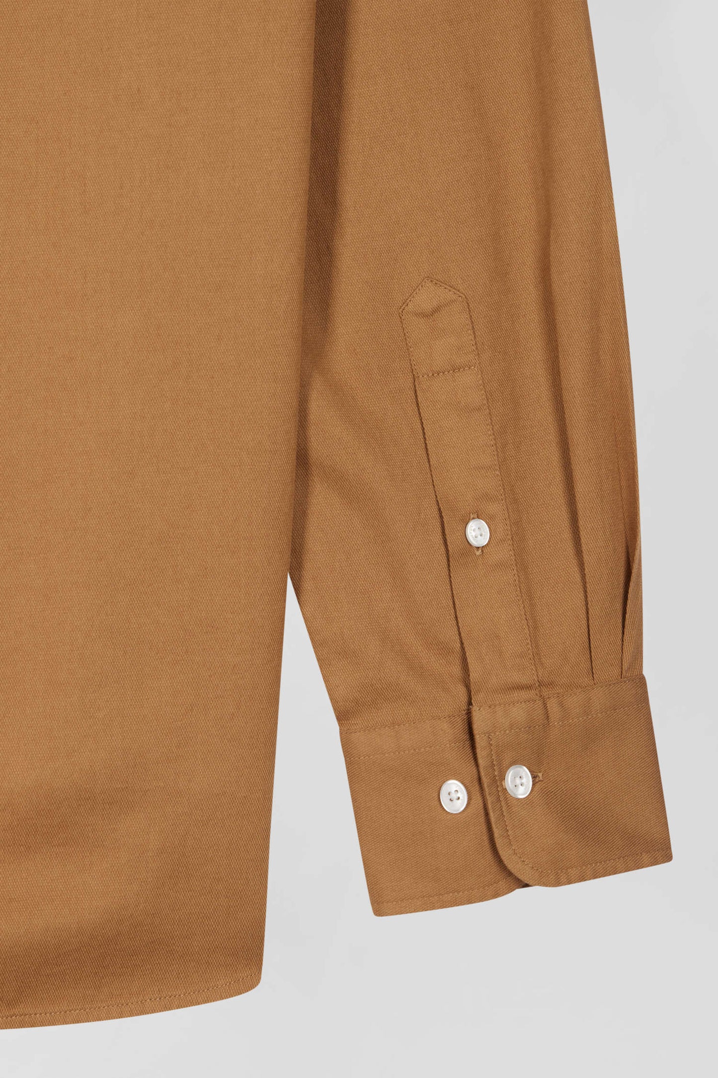 Regular plain camel piqué cotton shirt