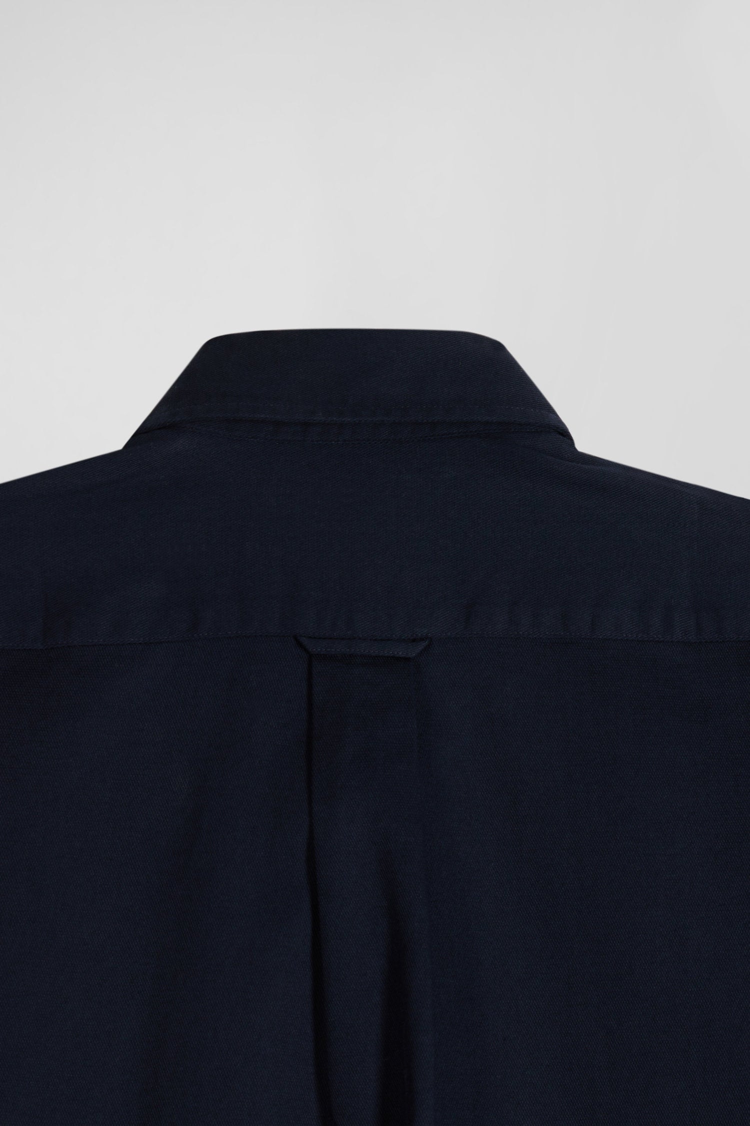 Regular plain navy blue piqué cotton shirt