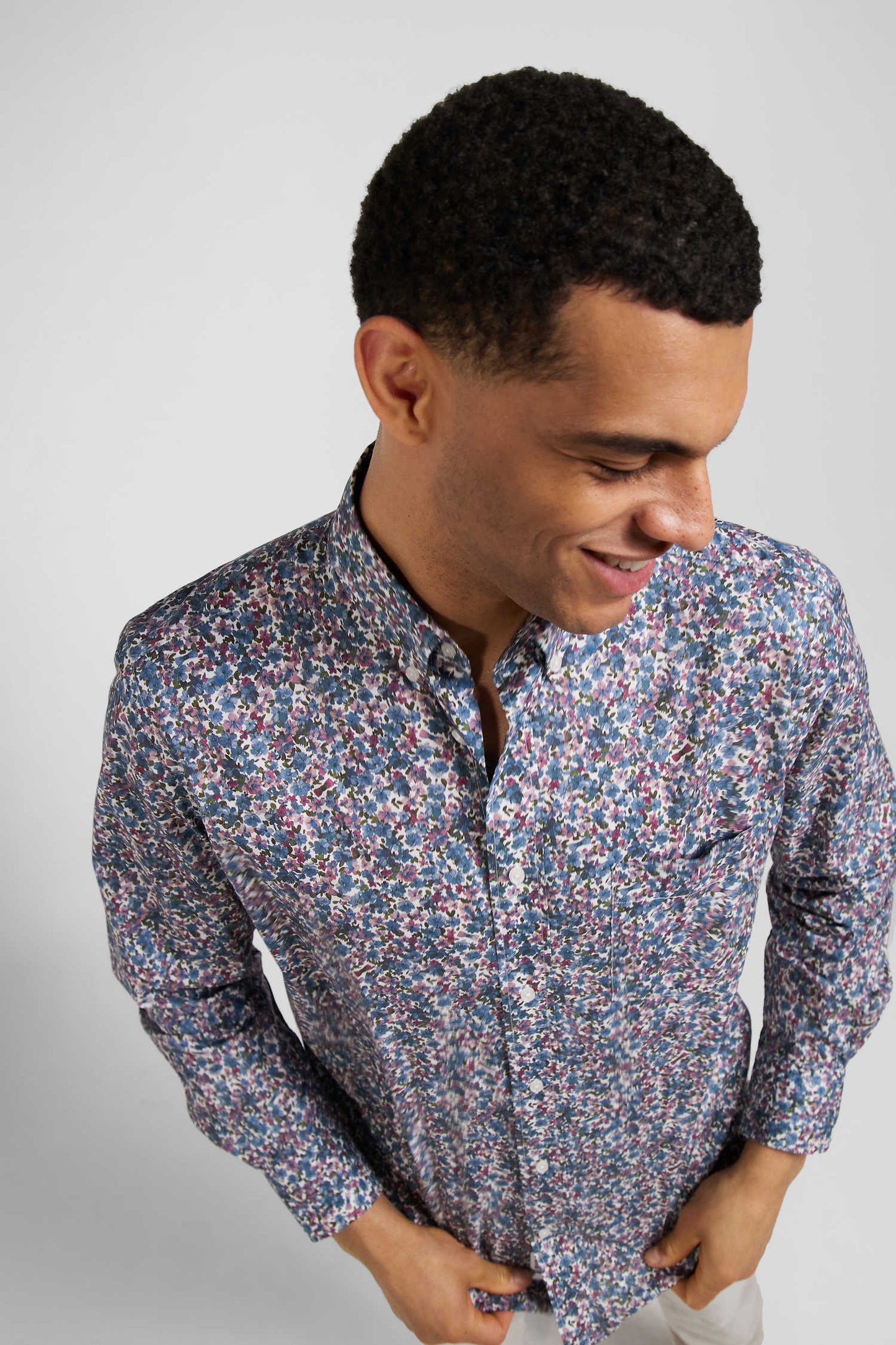 Regular blue floral print cotton poplin shirt