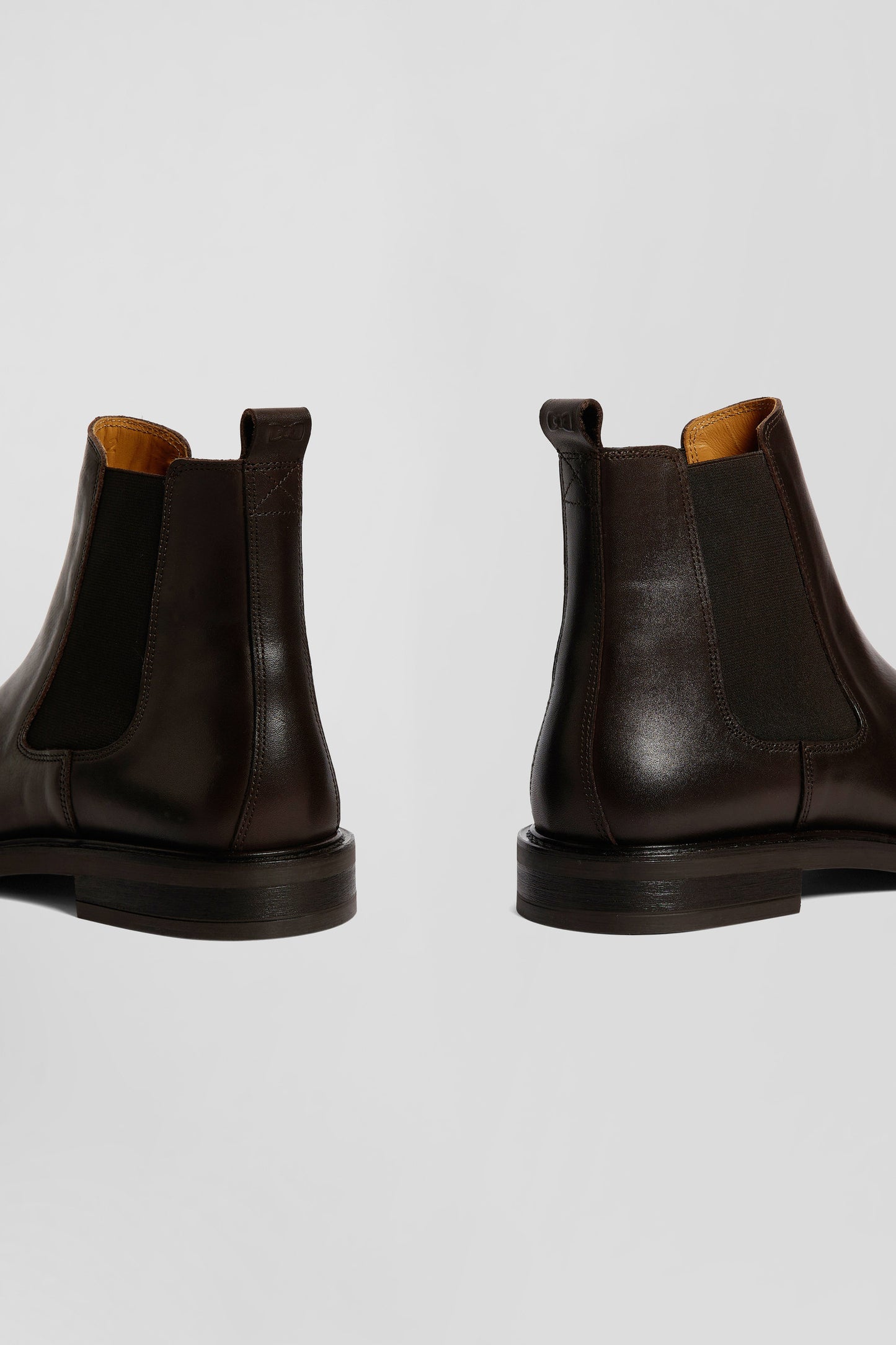 Brown leather Chelsea boots