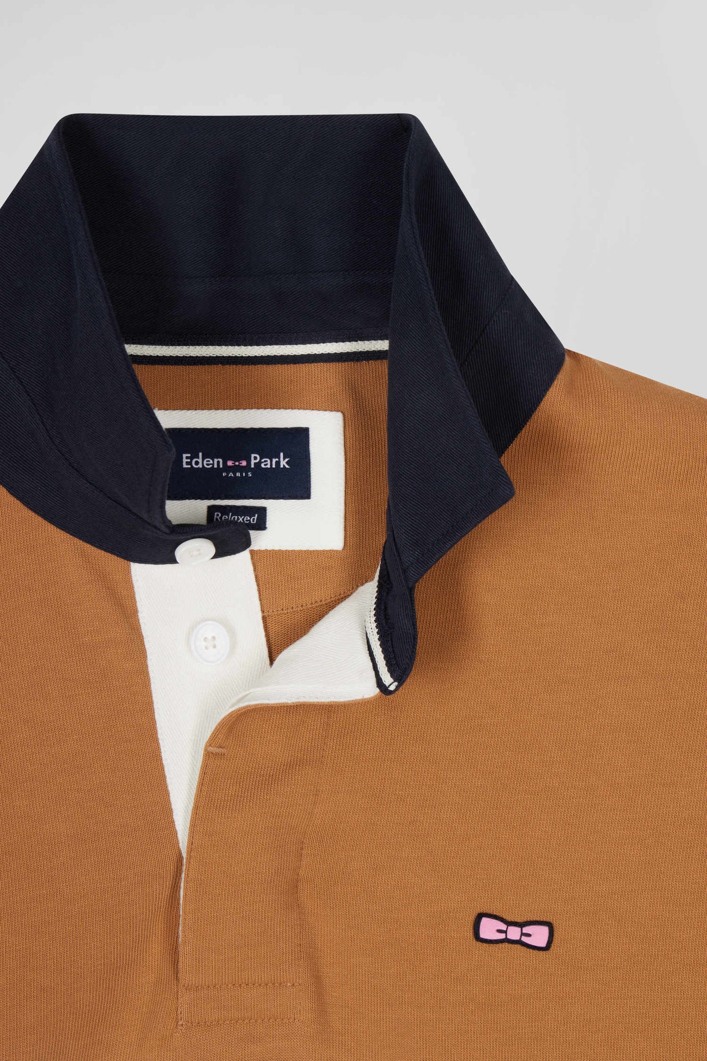 Relaxed camel embroidered long-sleeved cotton rugby shirt