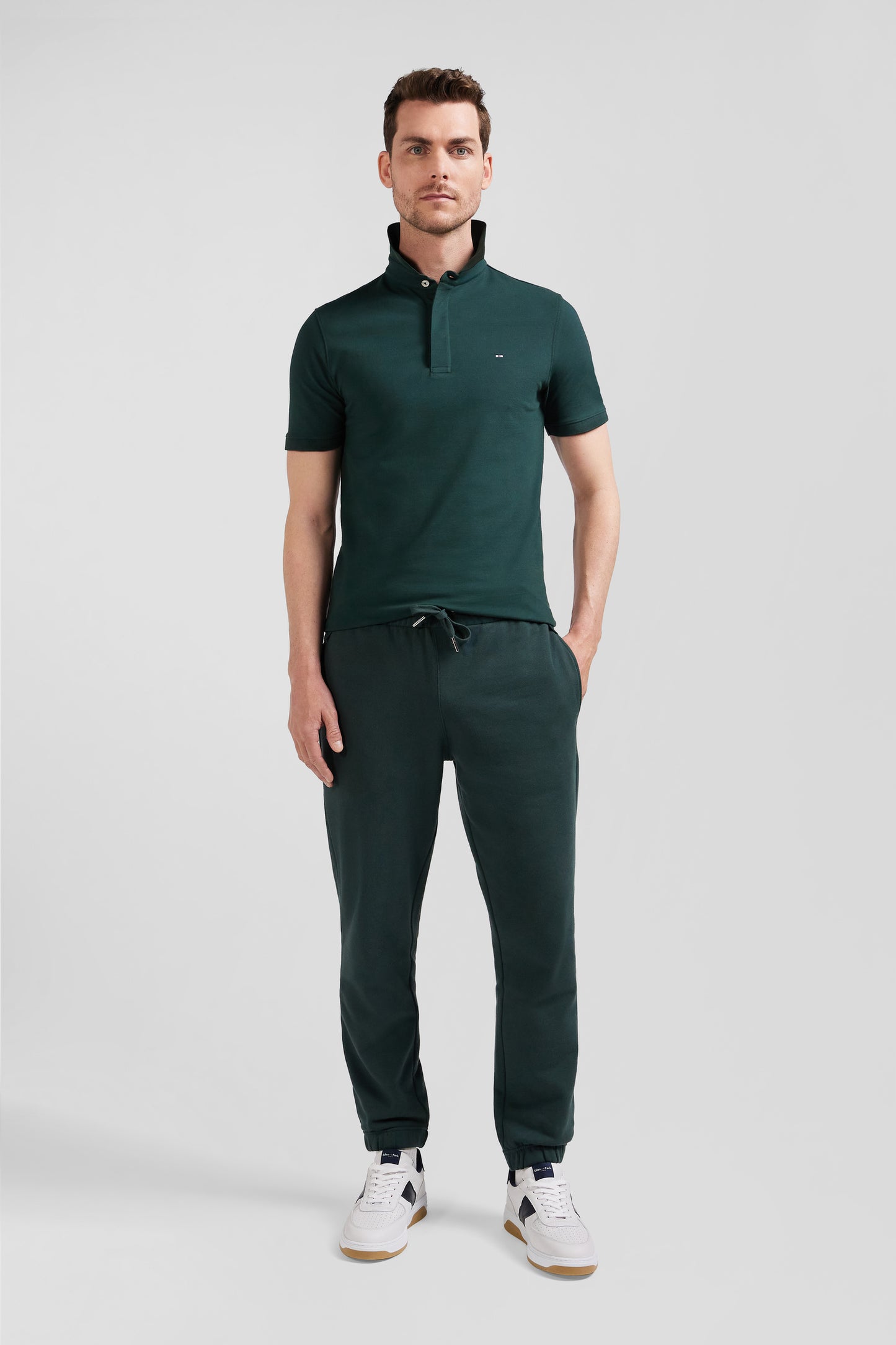 Slim green short-sleeved cotton piqué polo shirt