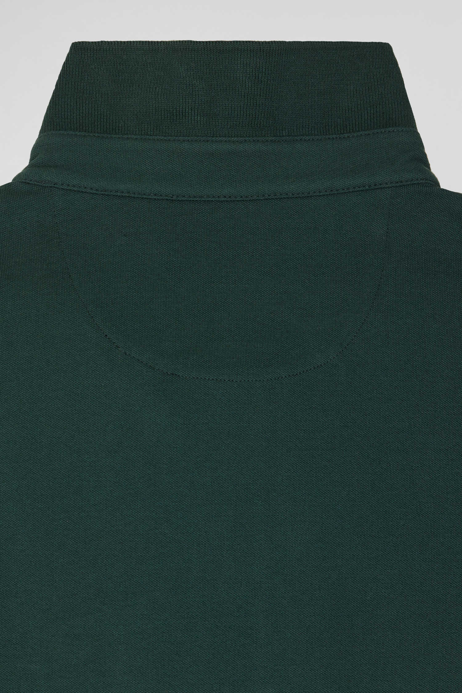 Slim green short-sleeved cotton piqué polo shirt