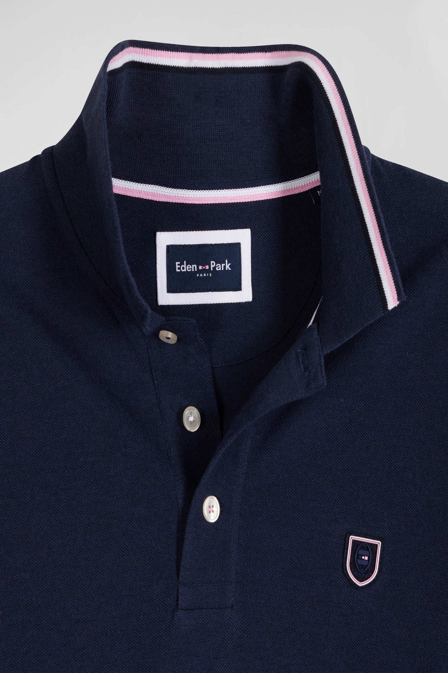 Regular navy long-sleeved cotton piqué polo shirt with jacquard collar and rubber badge