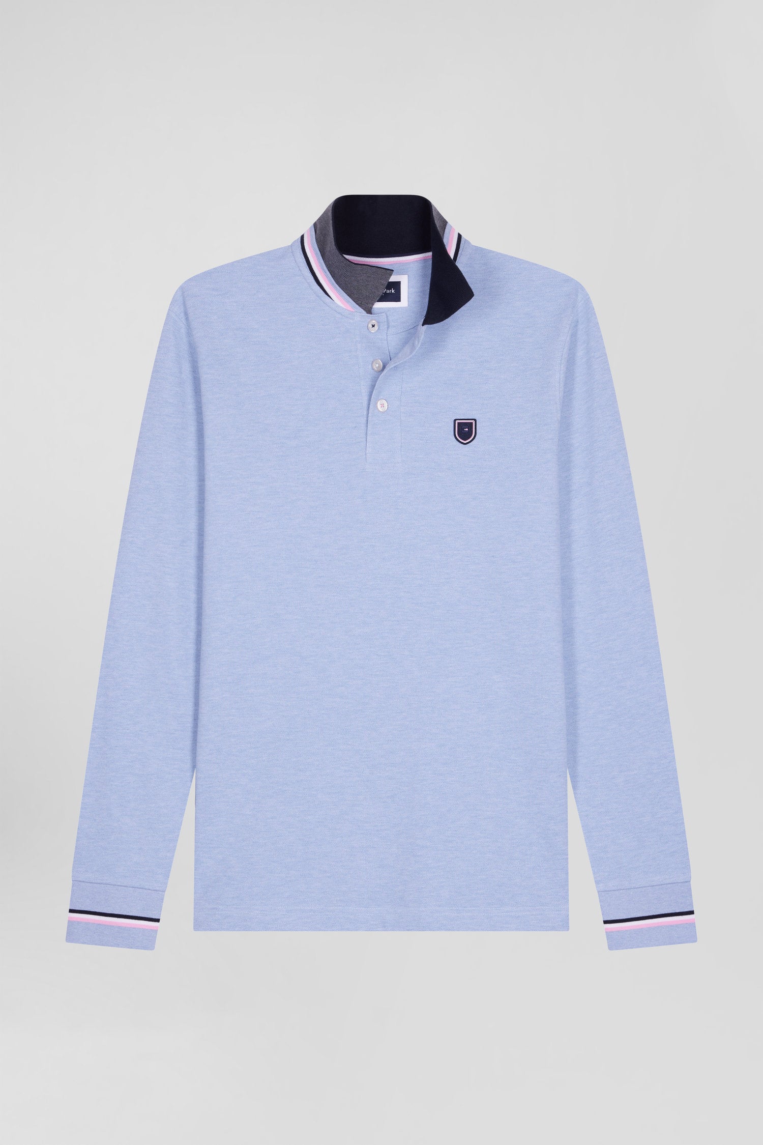 Regular sky blue long-sleeved cotton piqué polo shirt with rubber badge